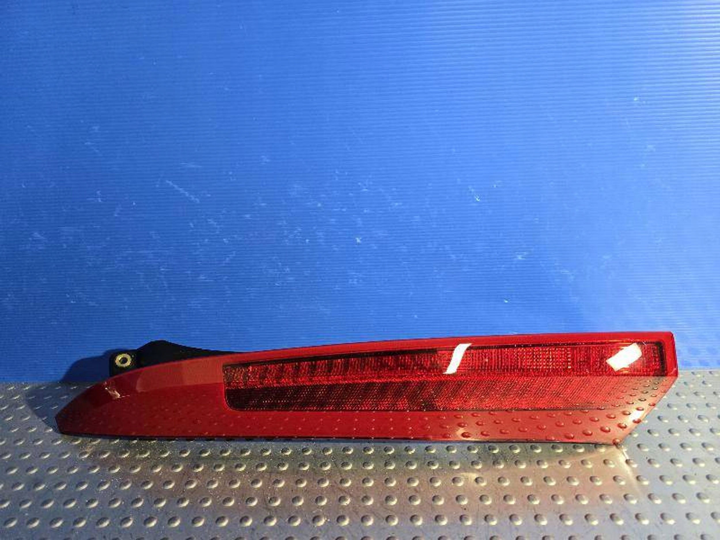 volvo XC90 и 30678220 фонарь левый