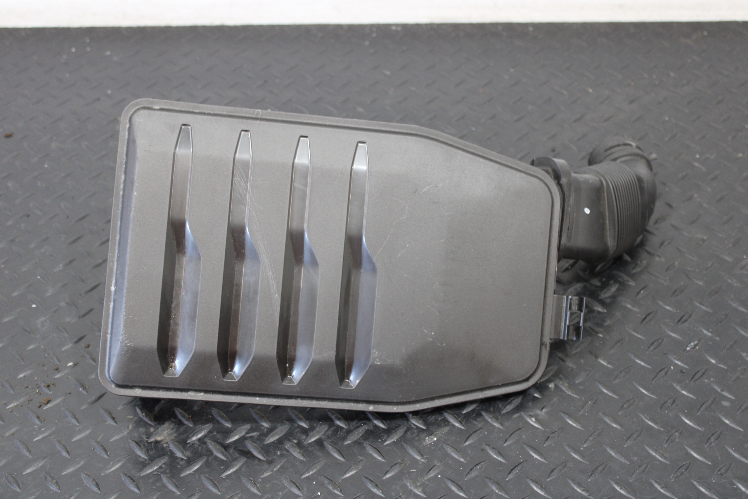 Gehäuse filter luft SKODA FABIA IV 4 6VA 05C129951A