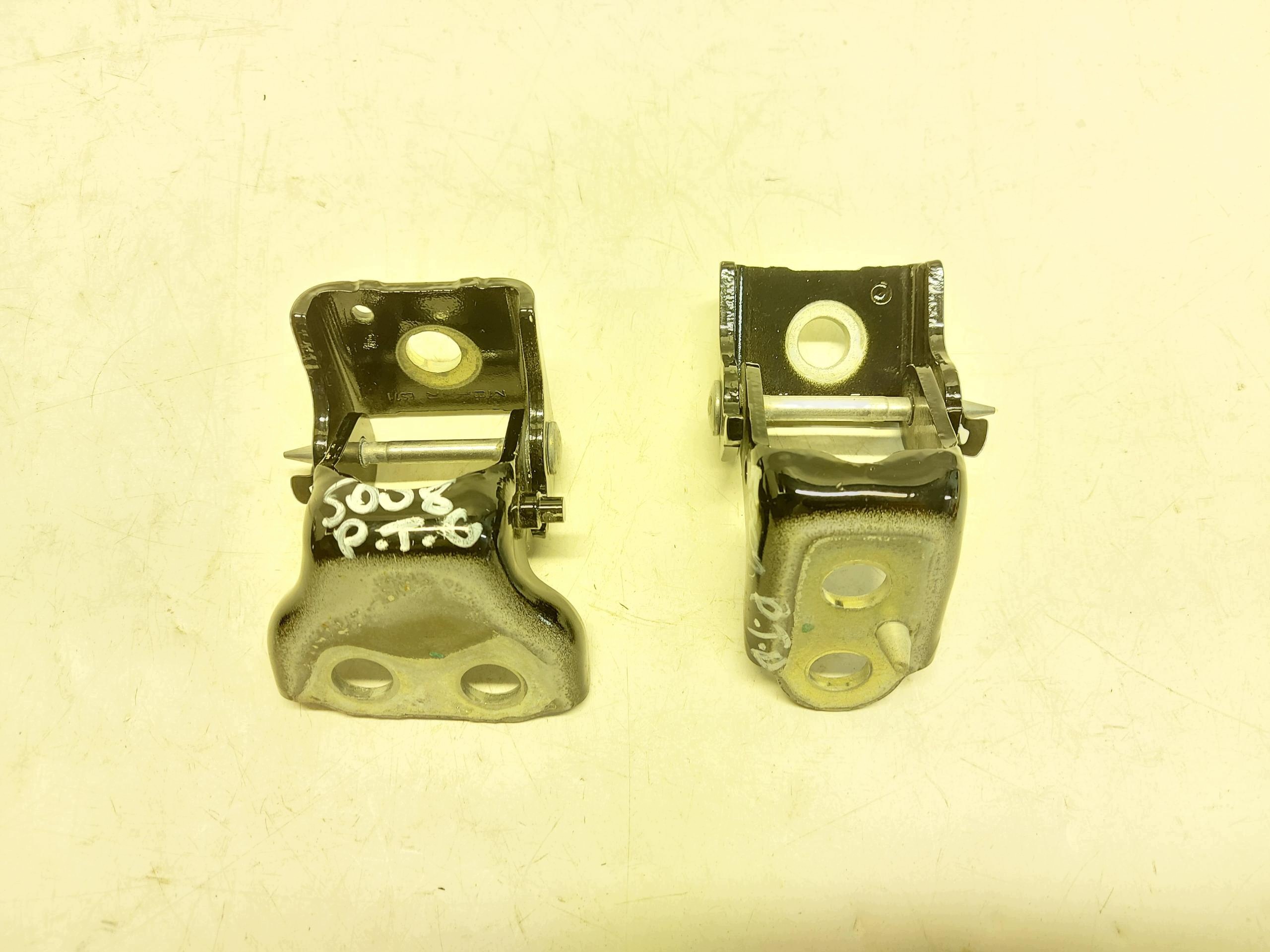Peugeot 5008 III E5008 hinge hinges door right rear part upper lower kpl.