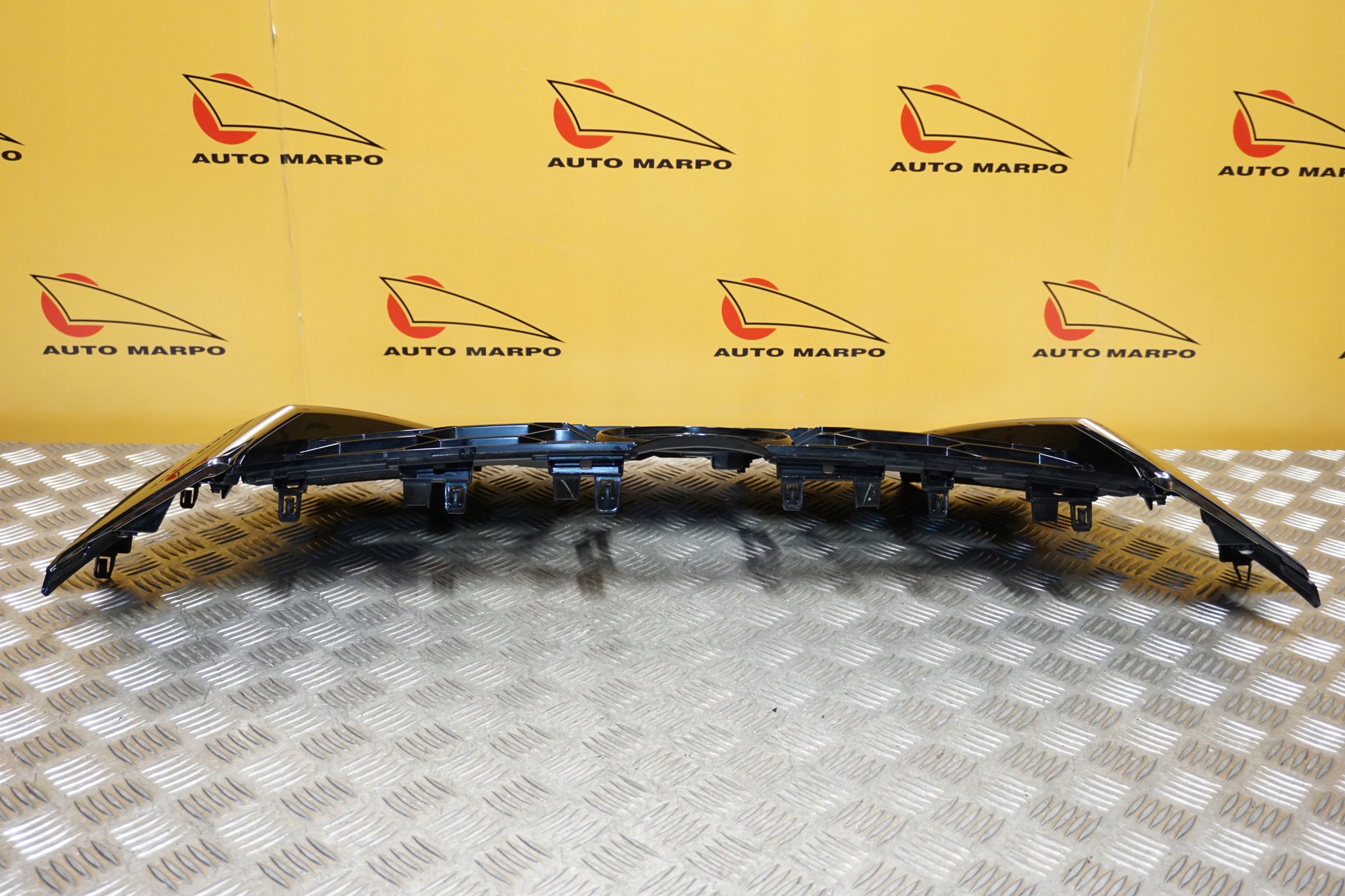 NISSAN SENTRA 2021 - 2024 Atrapa Chłodnicy Przód Grill 62310 6LB0A Typ samochodu 4x4/SUV Samochody osobowe