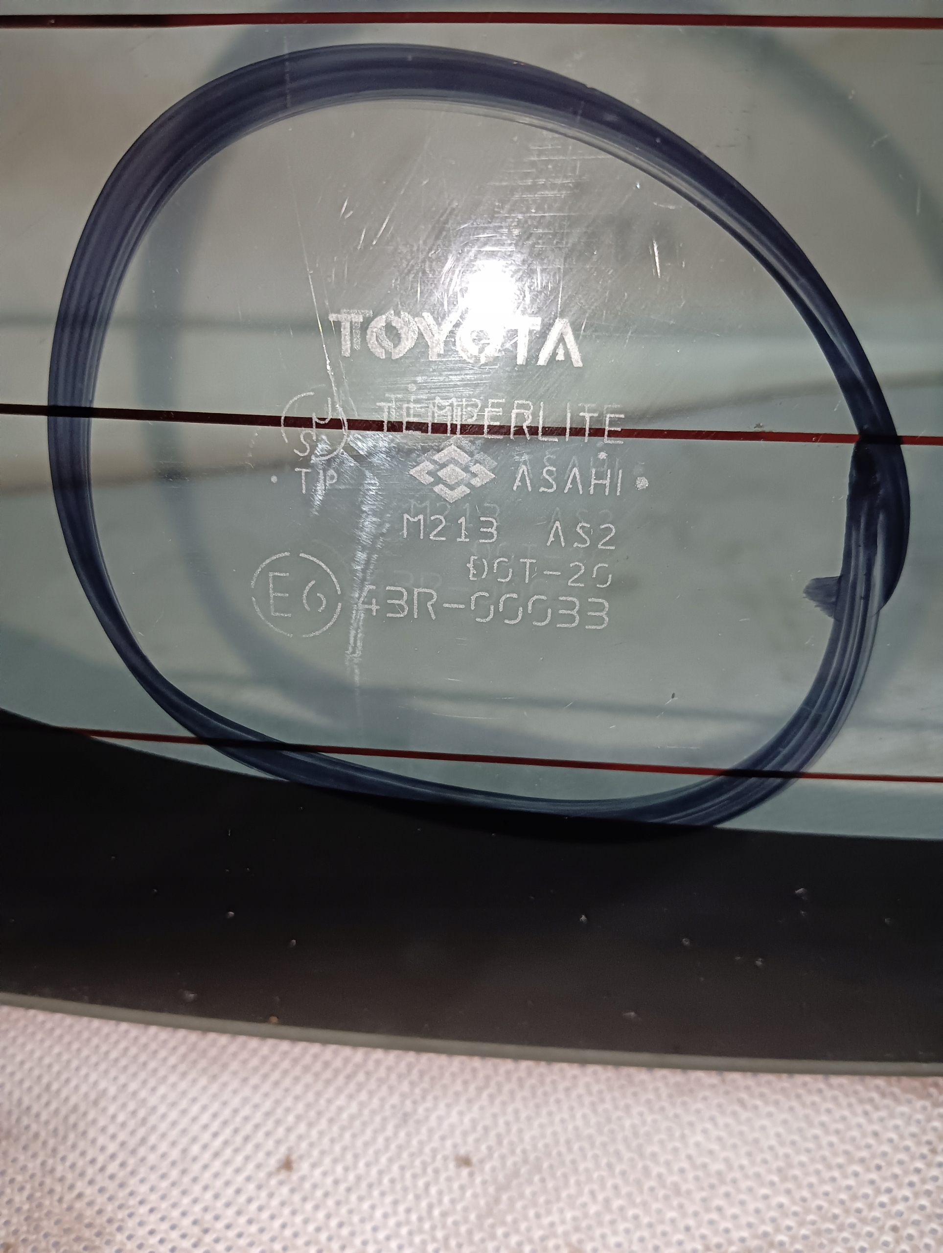 SZYBA TYLNA TOYOTA COROLLA VERSO I-1 (2000-2006) ORYGINAŁ AS2 Numer katalogowy części 00033