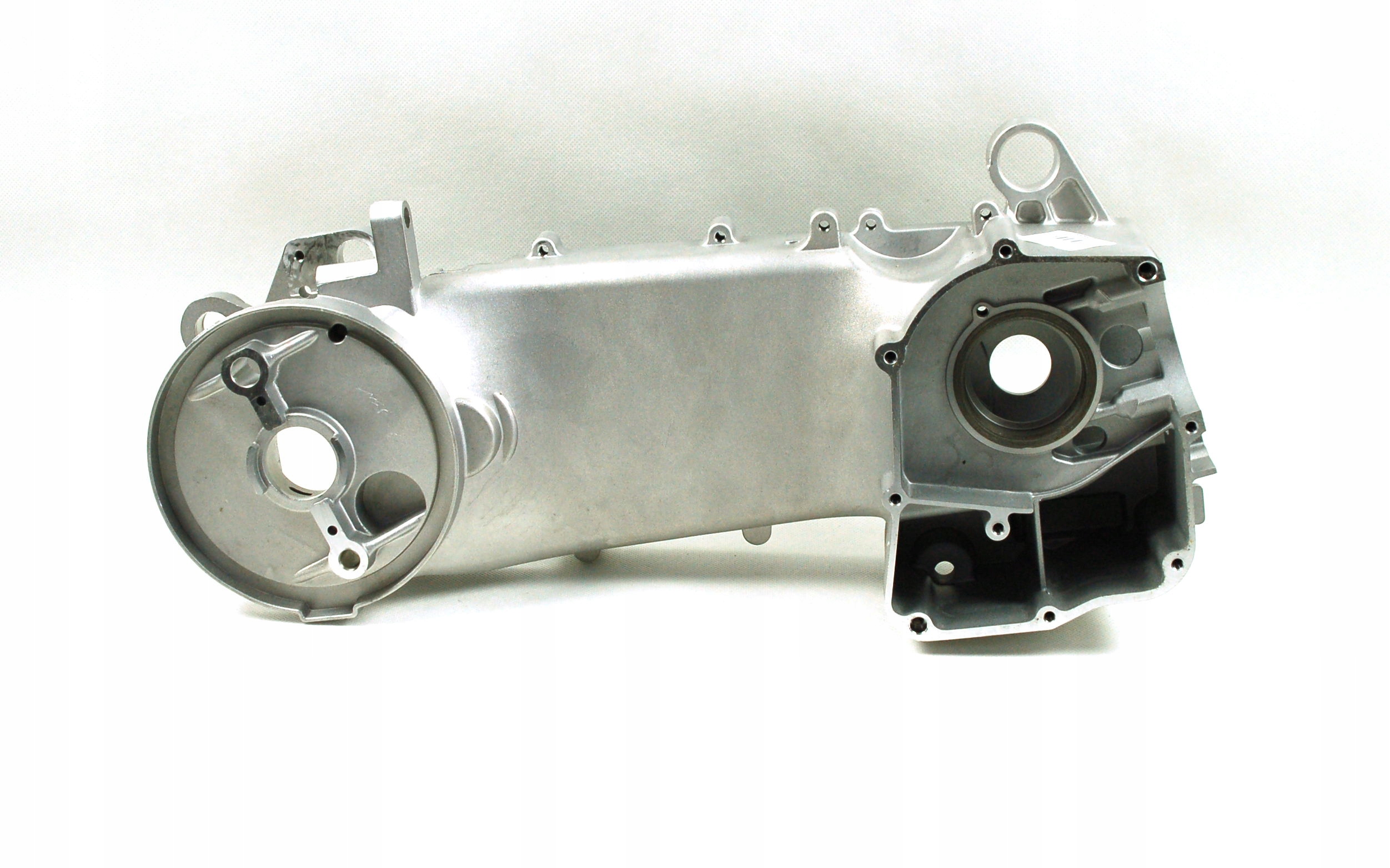 MOR.15.1105 - Картер двигуна лівий для скутера B-Max