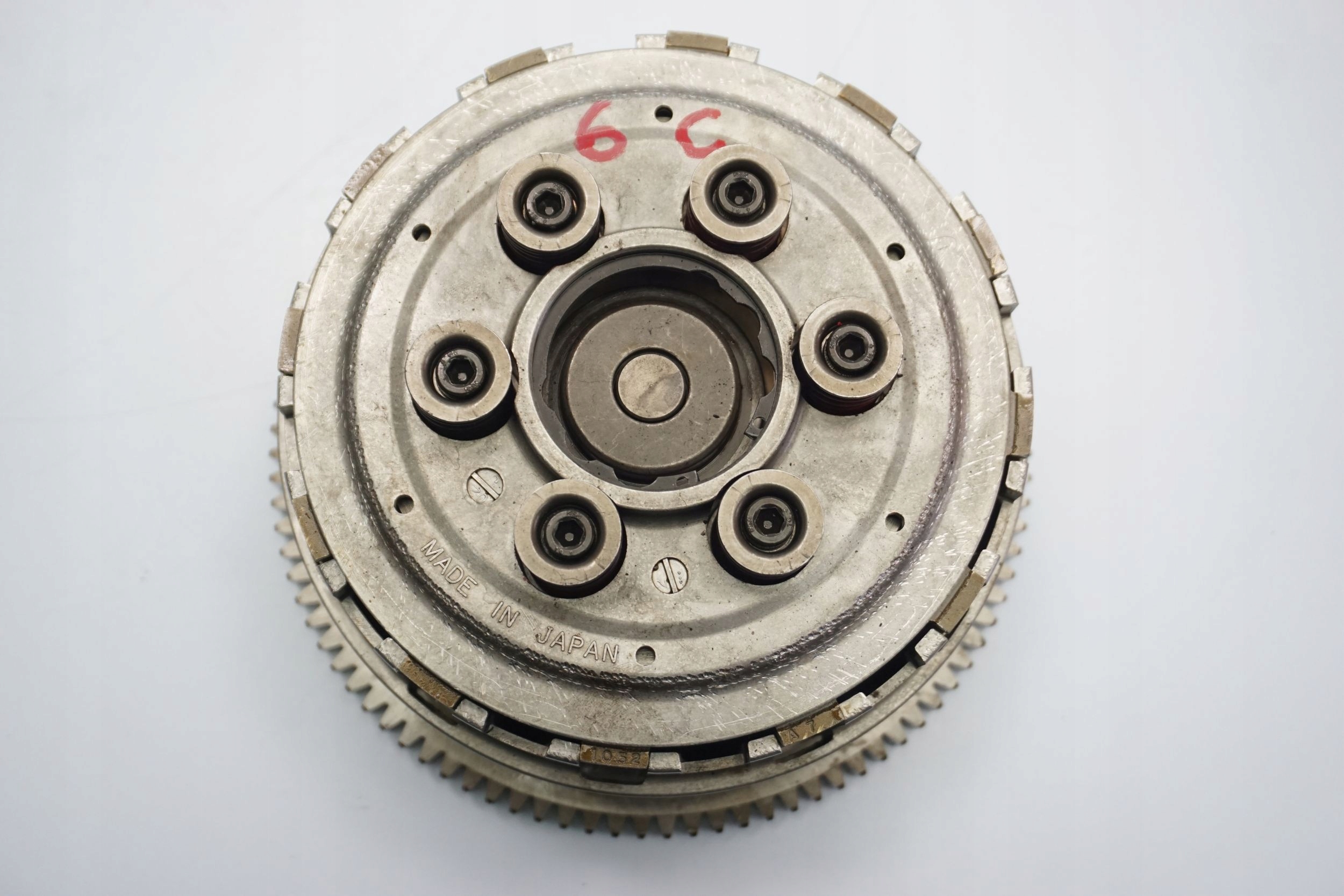 1429524356888624 - KAWASAKI ZZR-1200 02-05 КОРЗИНА СЦЕПЛЕНИЯ