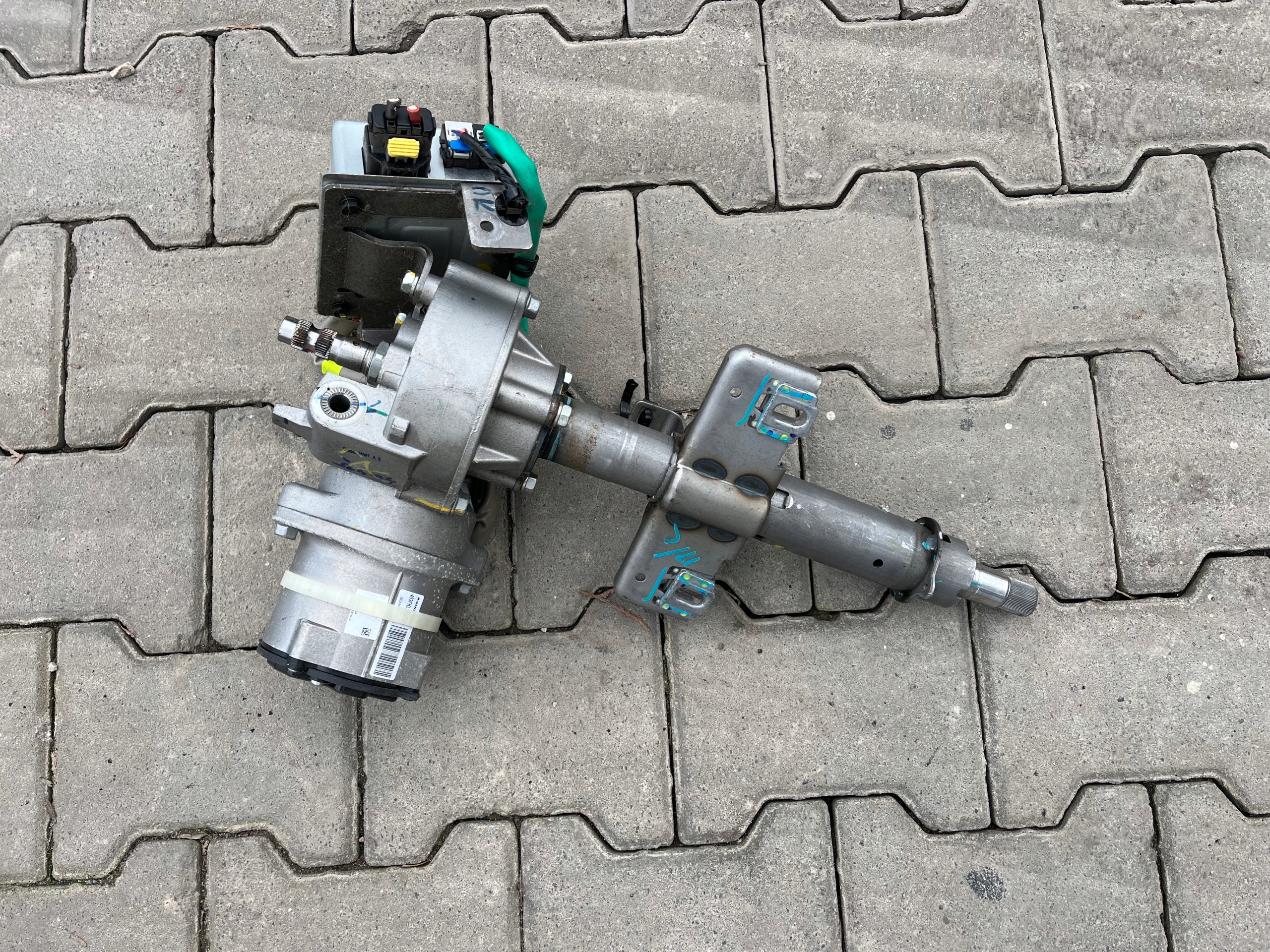 Hyundai I20 II 1.2B servo pump electrical