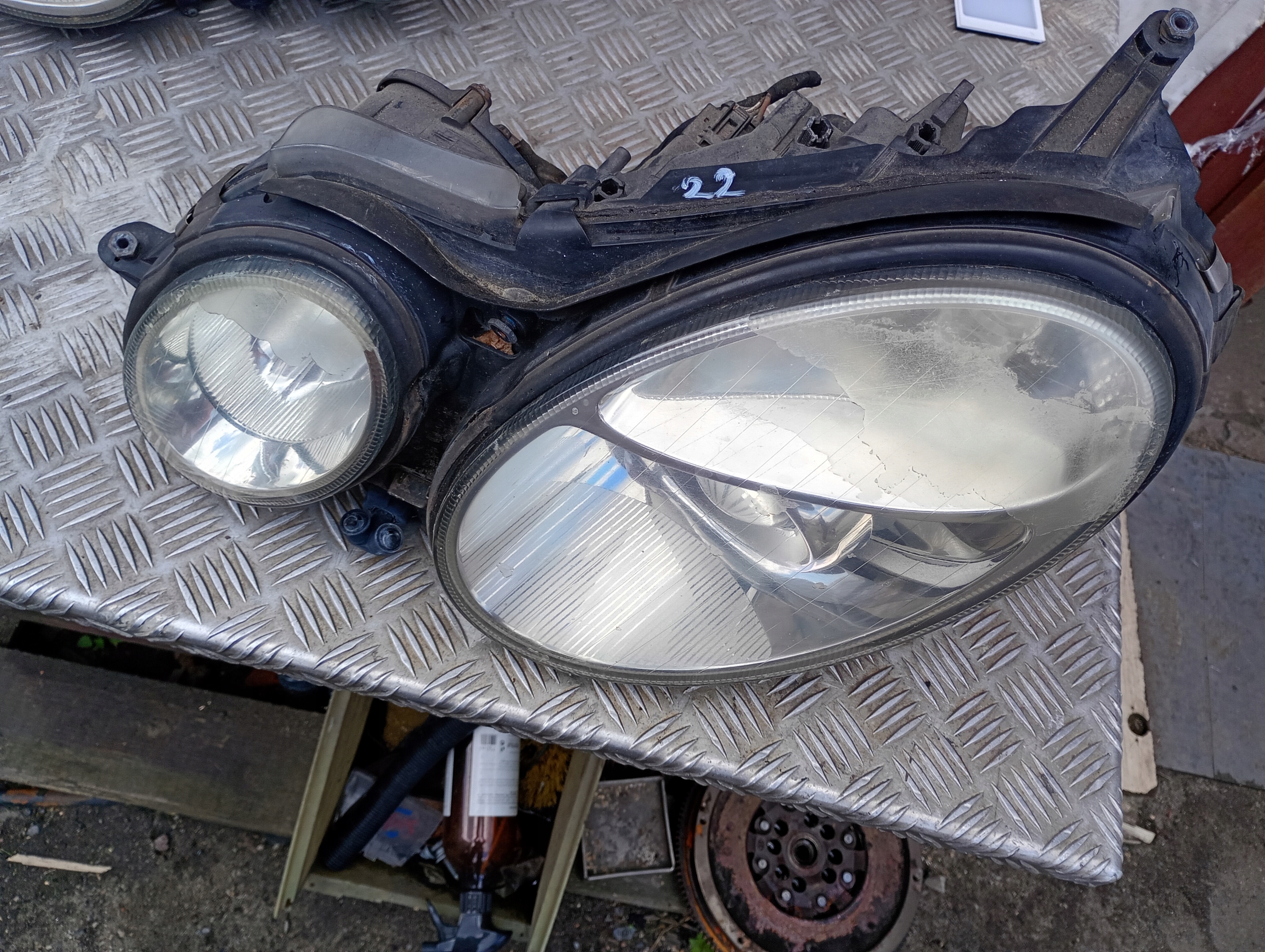Mercedes W211 light left or right front xenon europa complete