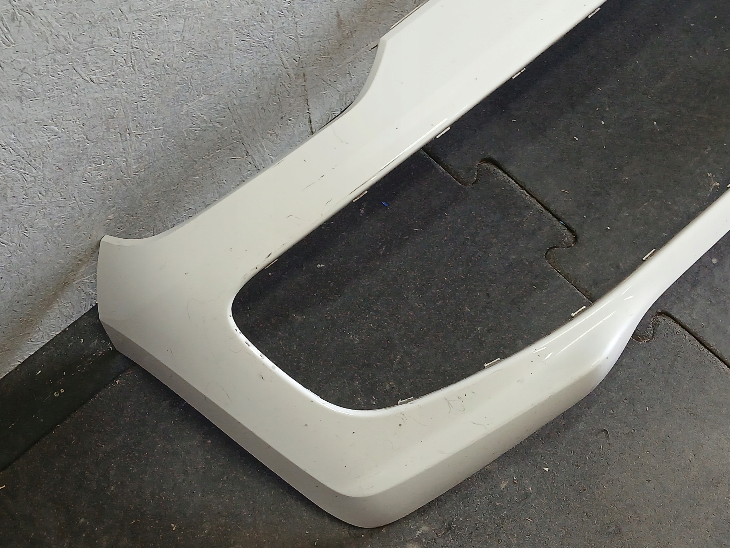Paraurti Anteriore VW UP 1S0