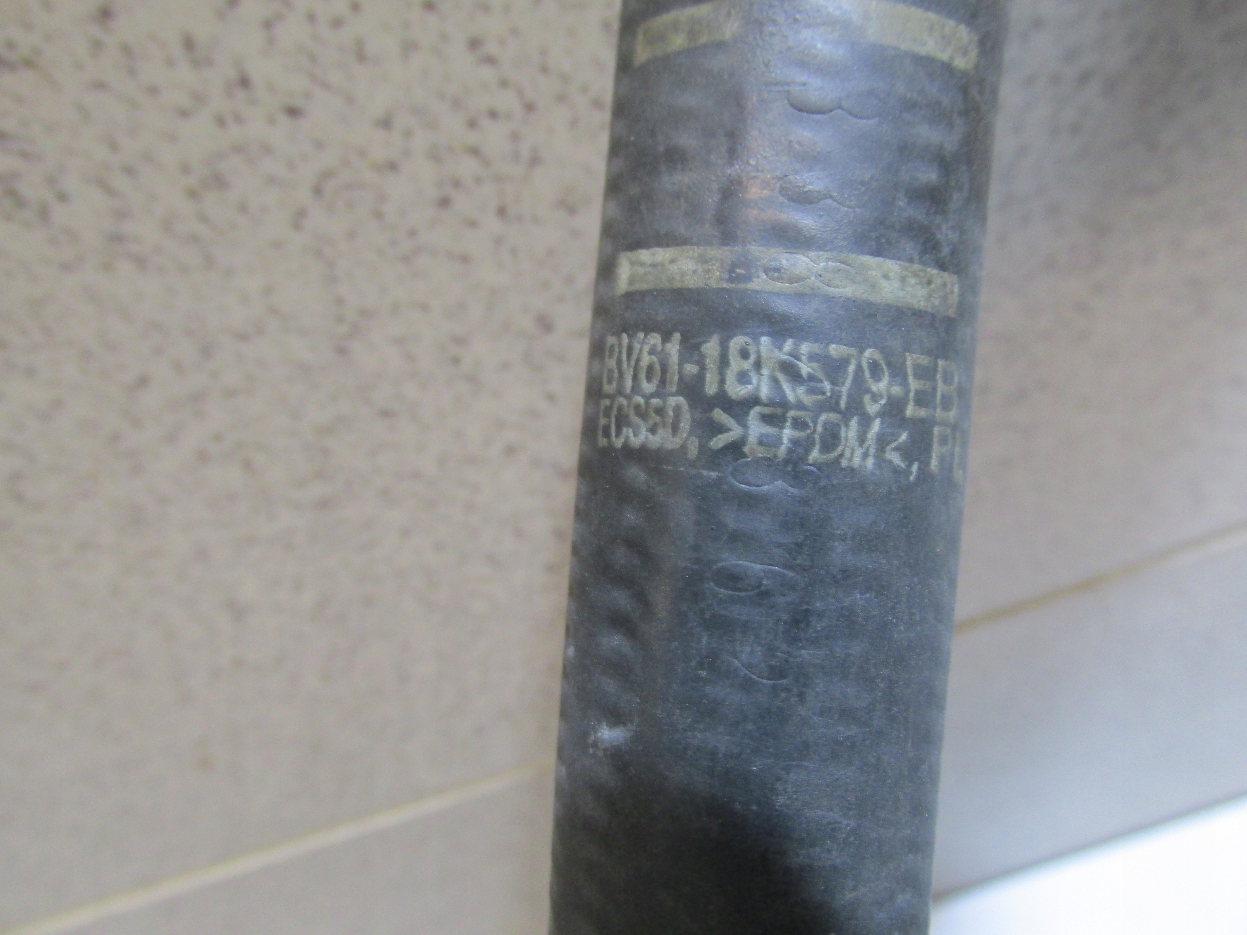 шланг воды нагреватель Focus MK3 c-max MK2 левый 1,6