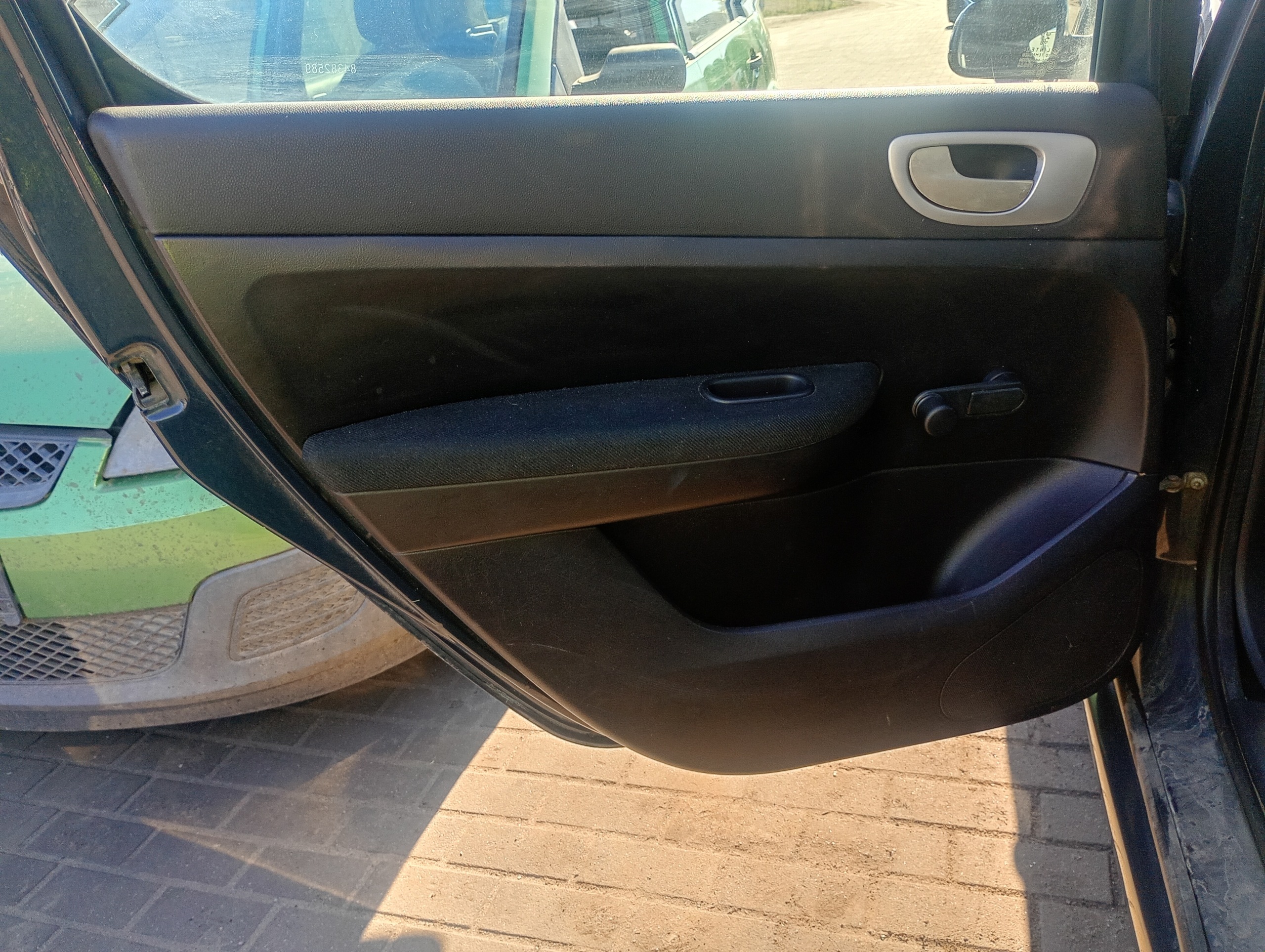 upholstery left side left rear part Peugeot 307 FL 04-09