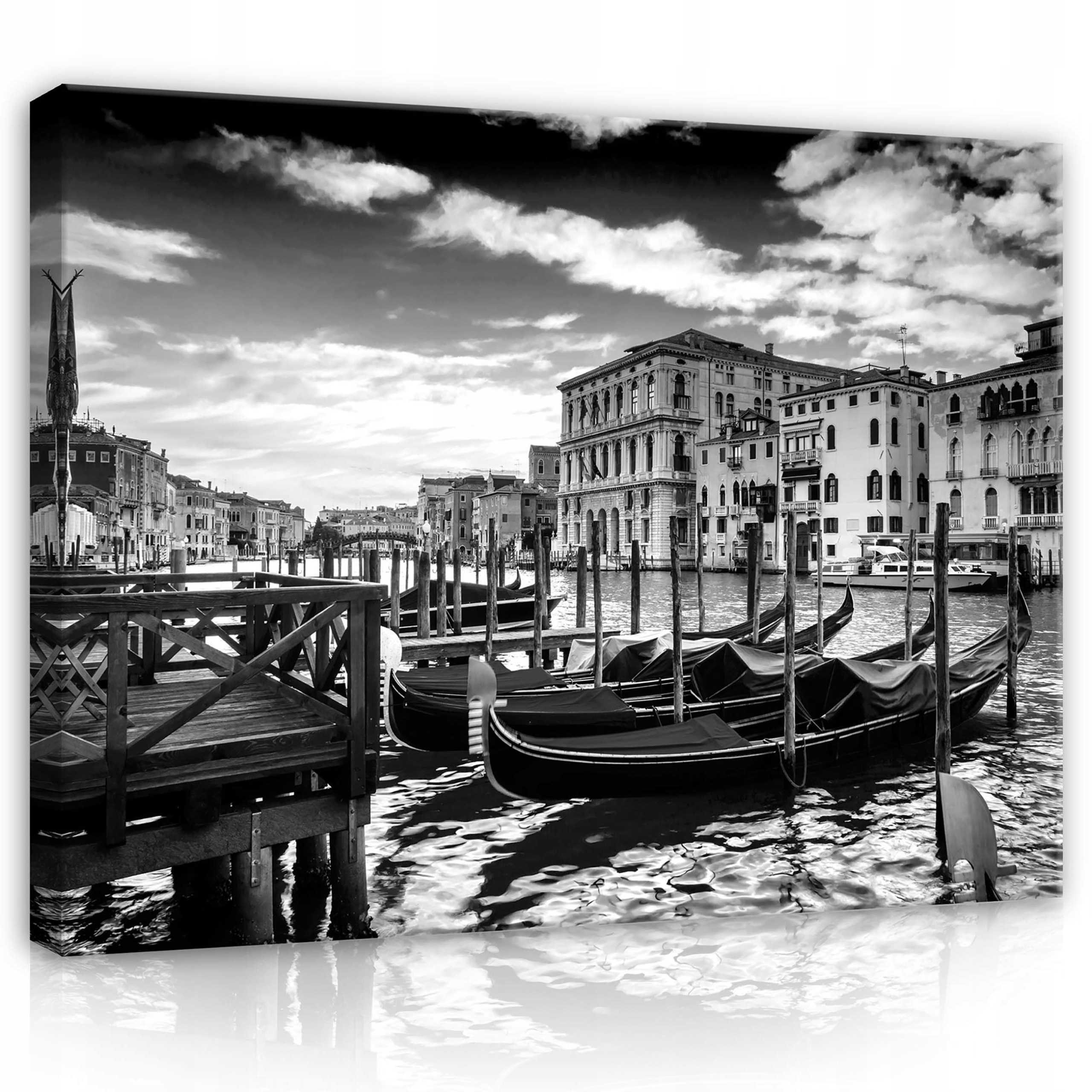 Obraz 100x75 Benátky kanál gondoly voda černobílé město architektura