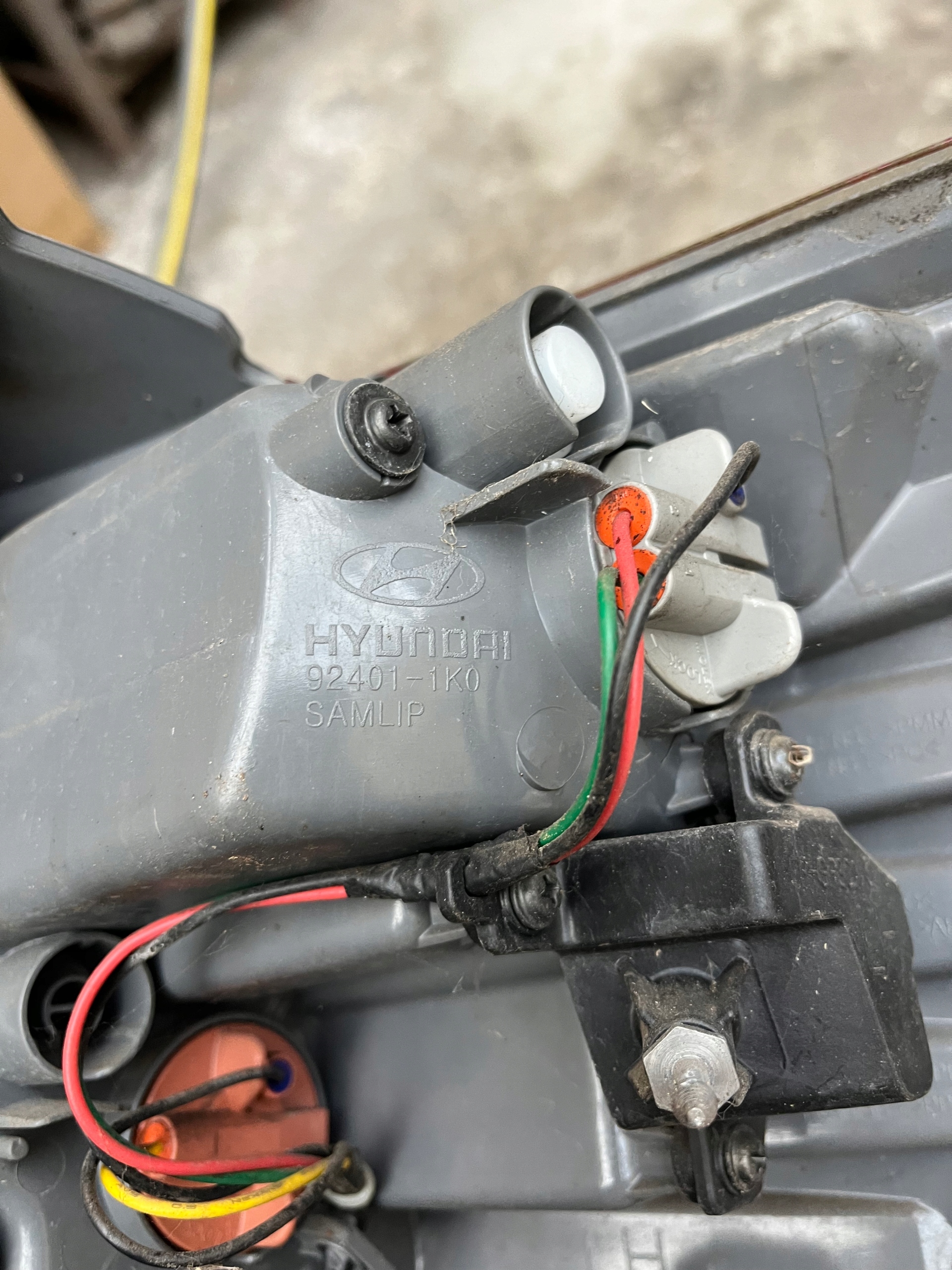 Hyundai IX 20 light left rear part