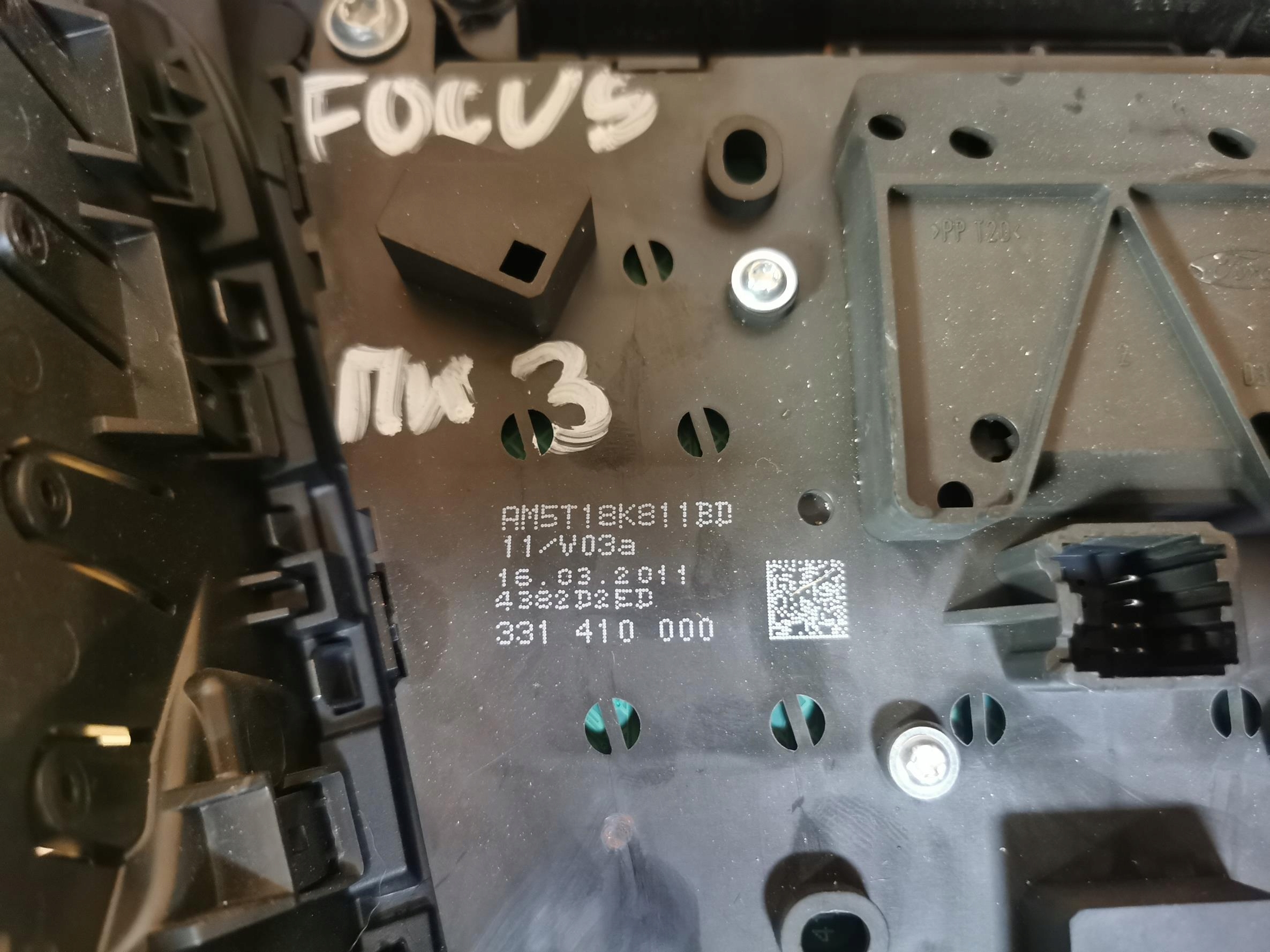 PANEL RADIA FORD FOCUS MK3 AM5T18K811BD 10-19 EU