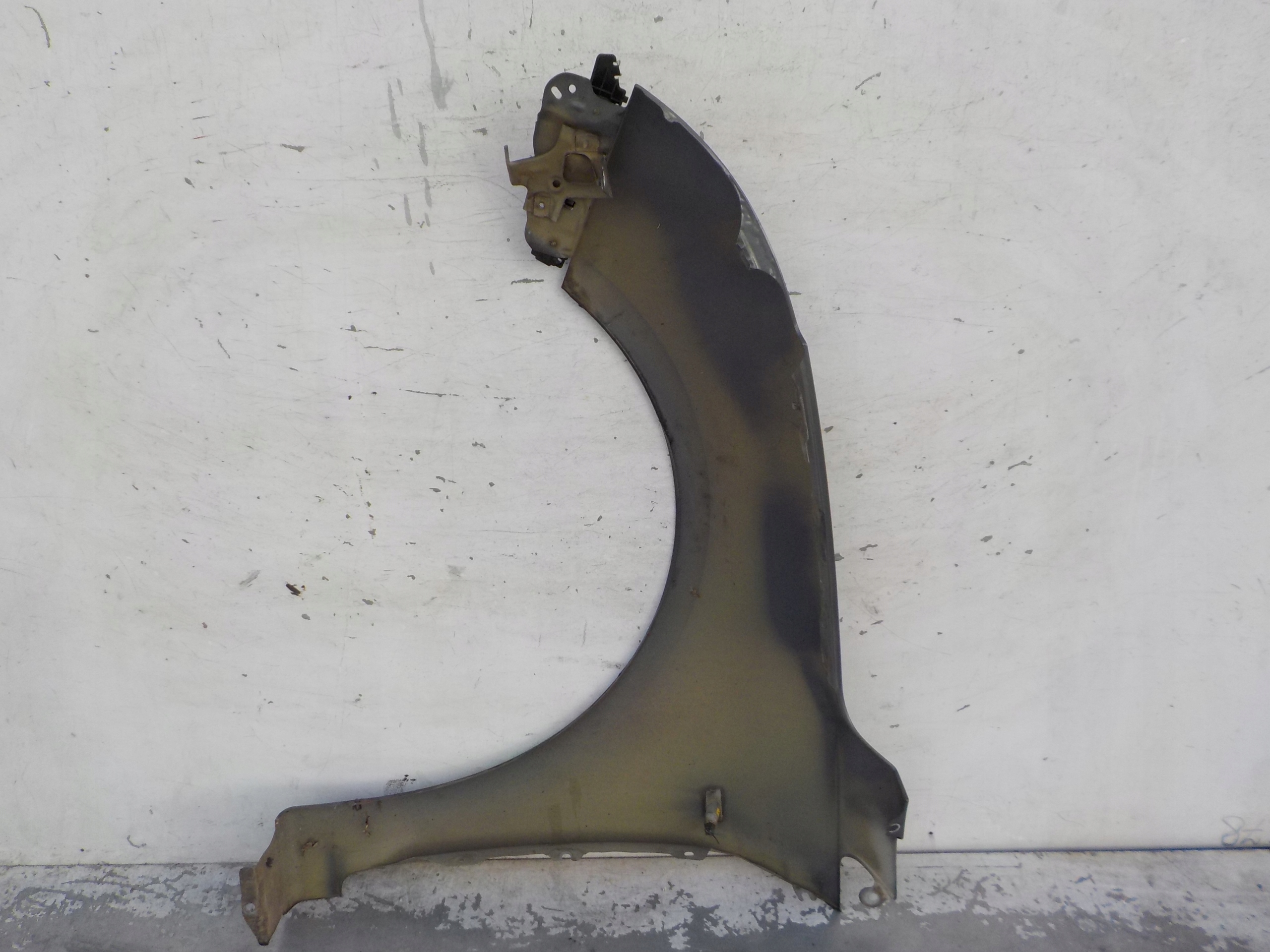 667 CHEVROLET CRUZE fender right front front
