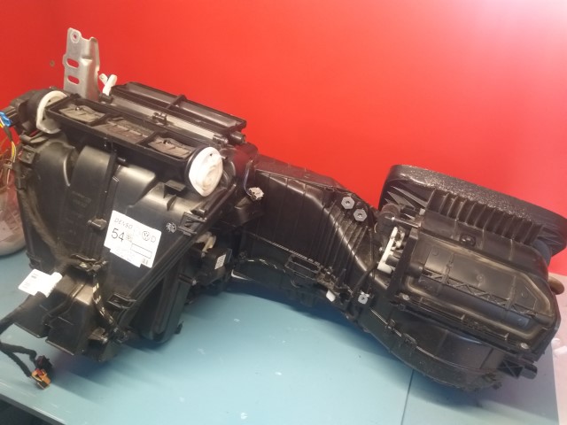 vw GOLF VI PLUS радиатор отопителя клима 08-14