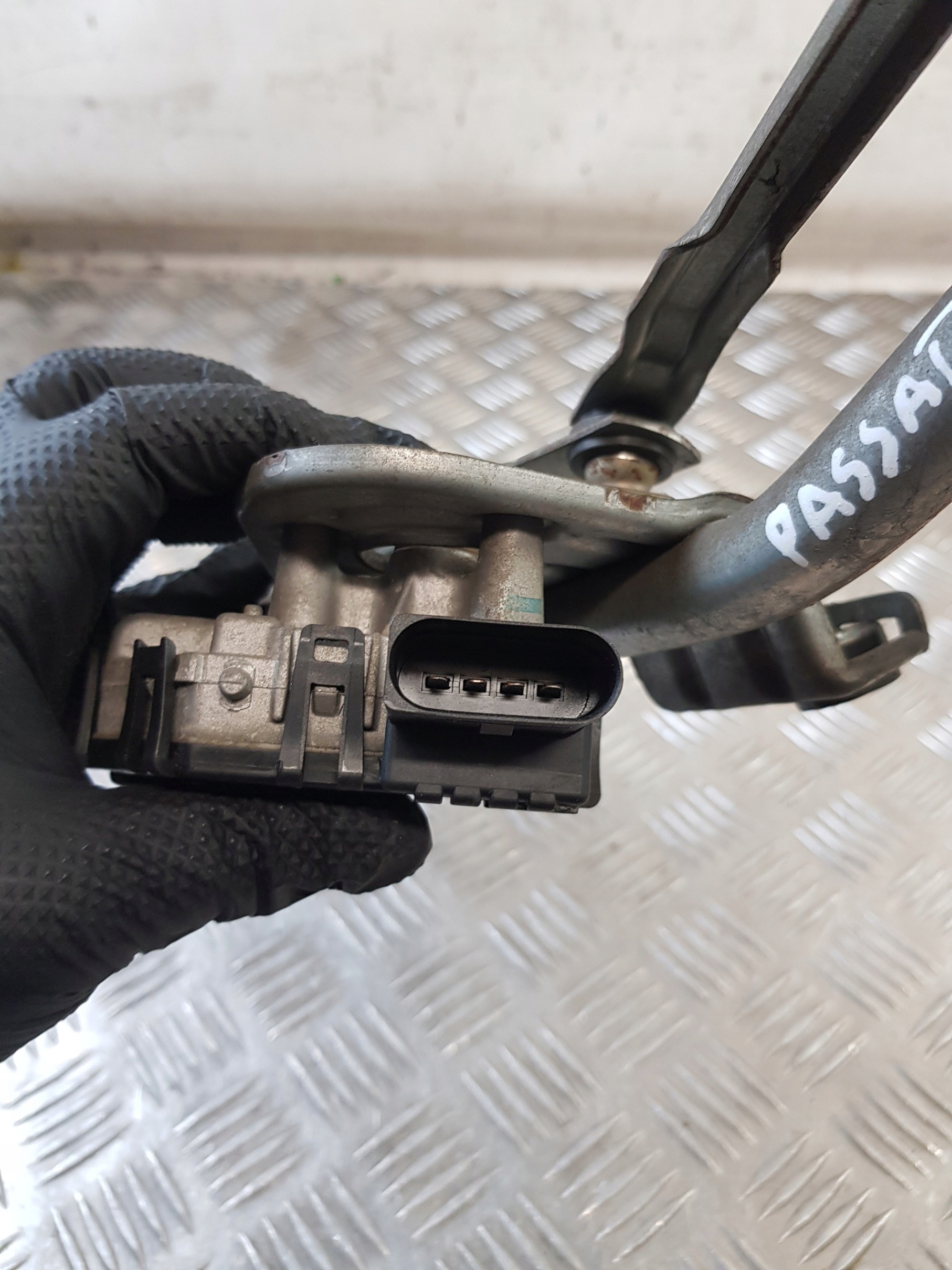 wiper mechanism front 3B1955113D VW PASSAT B5 FL 02R