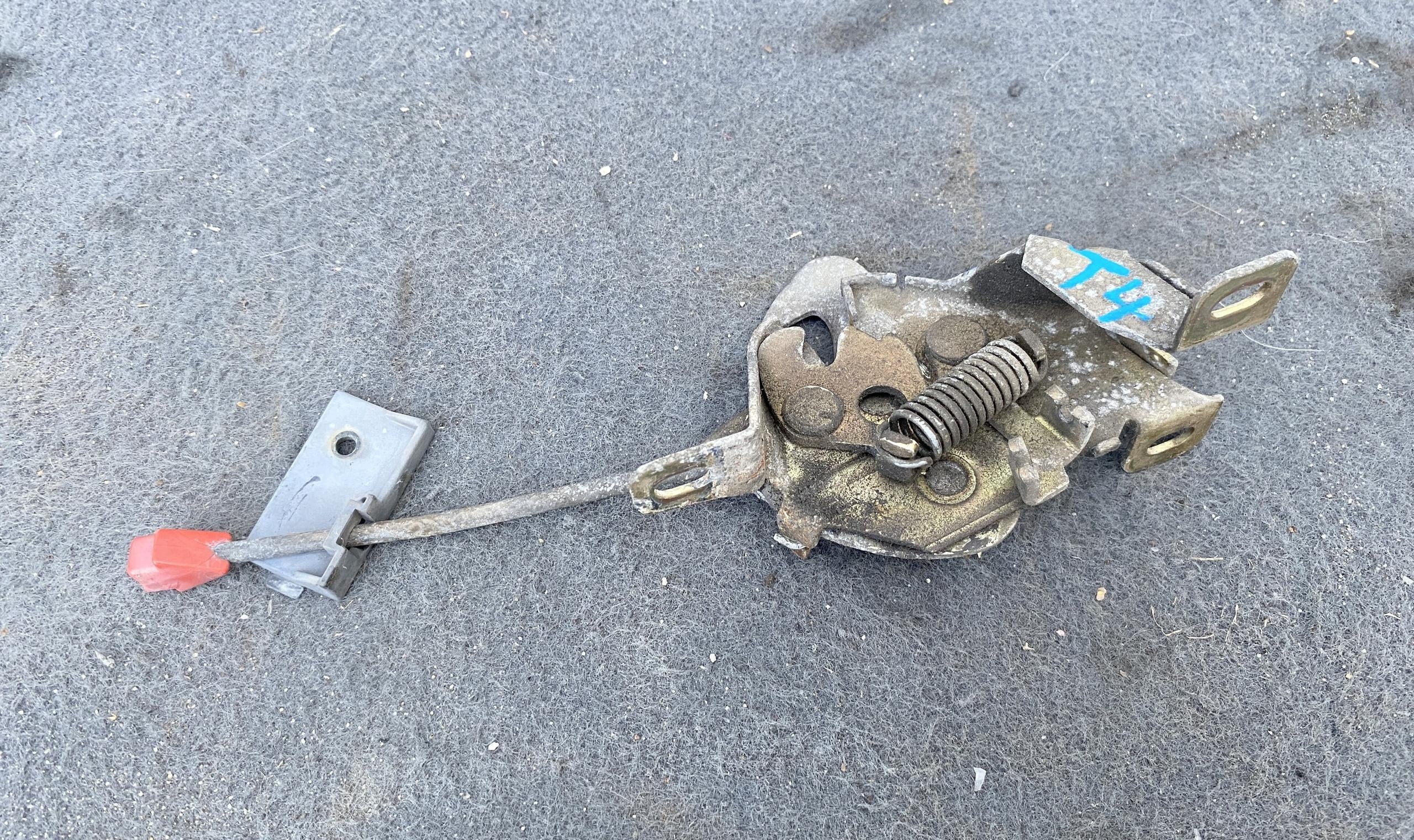 VW TRANSPORTER T4 96- RYGIEL hook bonnet latch lock original