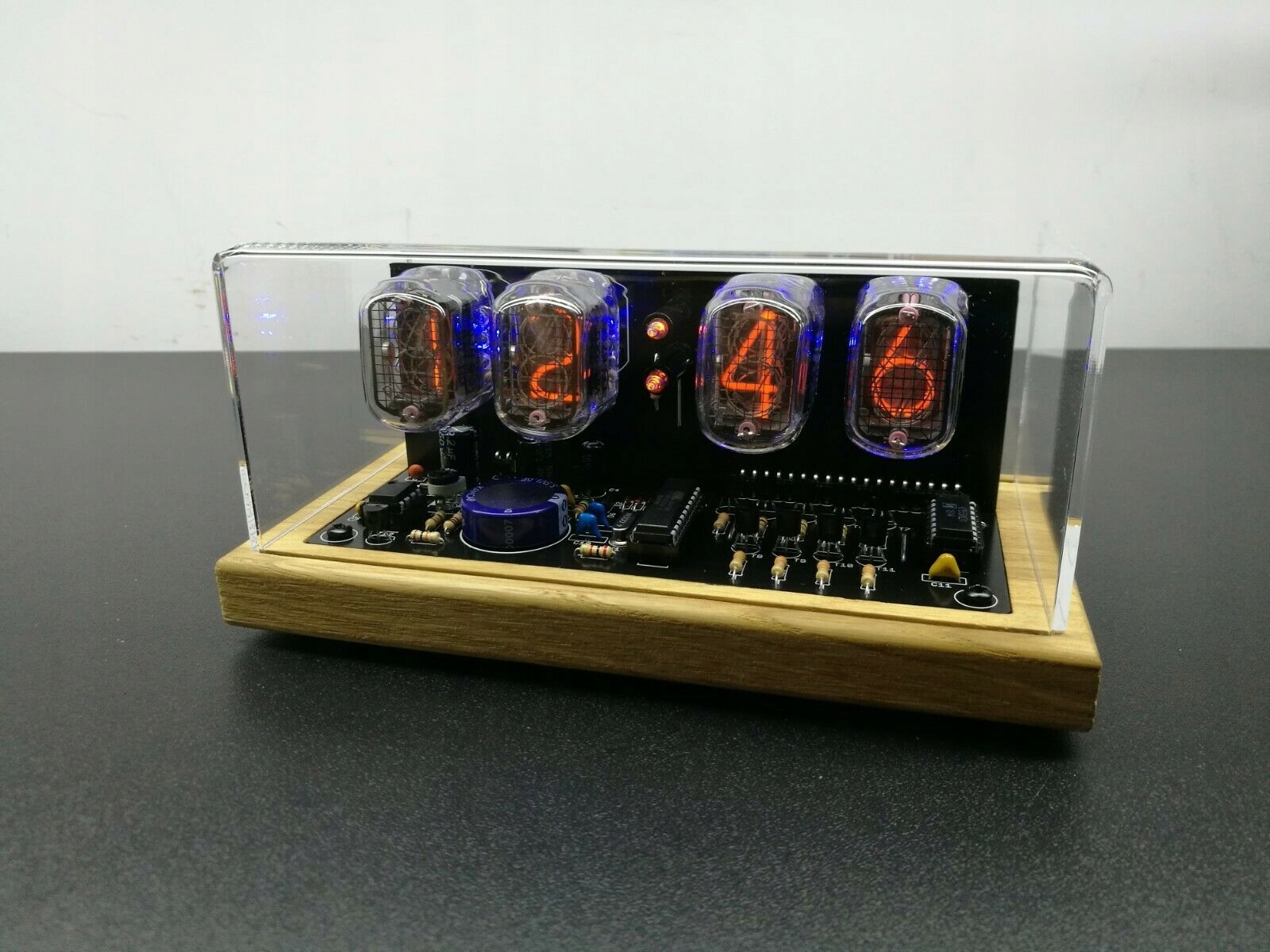 Zegar NIXIE 4x IN-12 Zestaw do montażu KIT Obudowa SMD nie