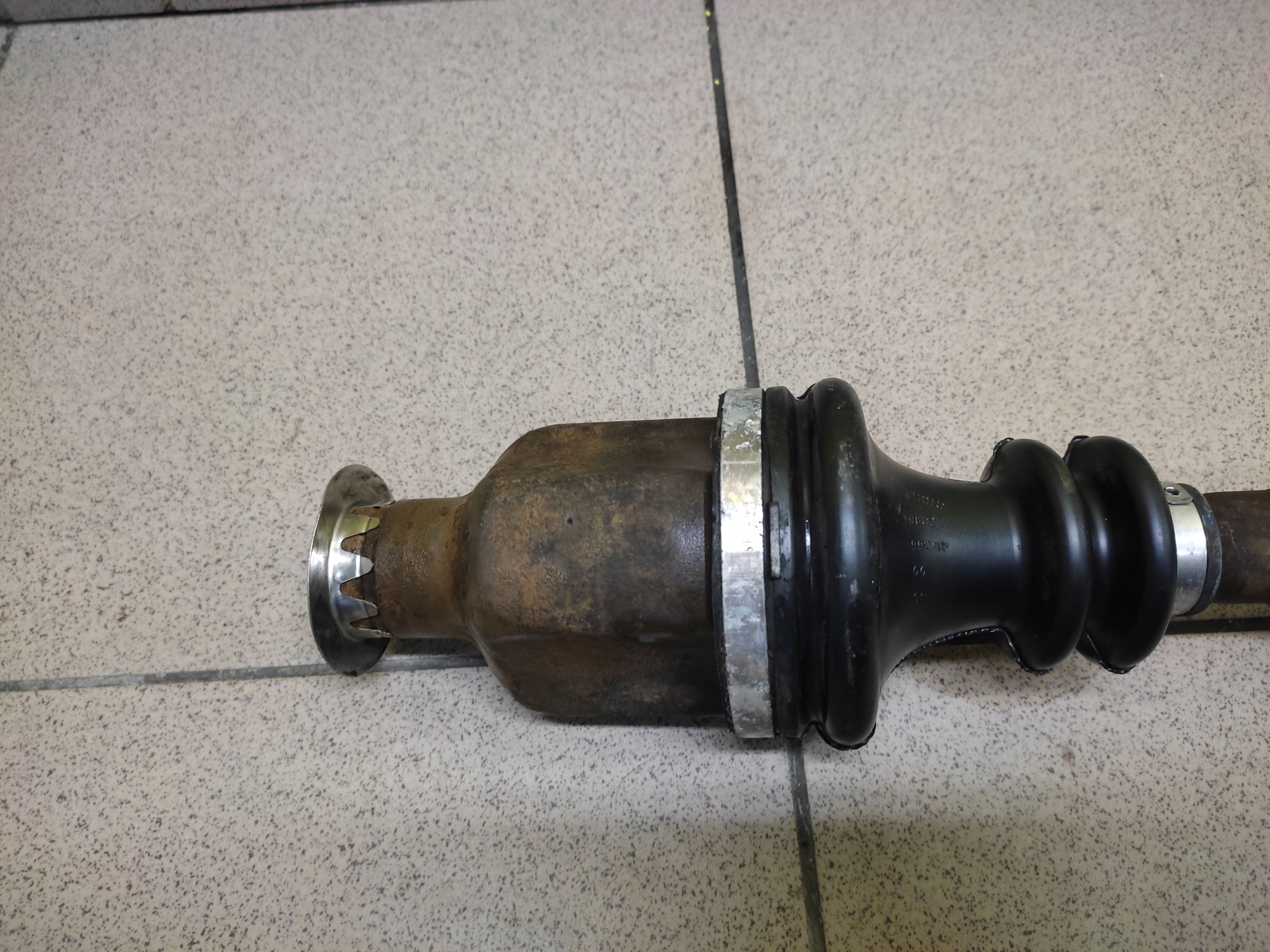 RENAULT CLIO II 1.9 D semi-axis NAPEDOWA right