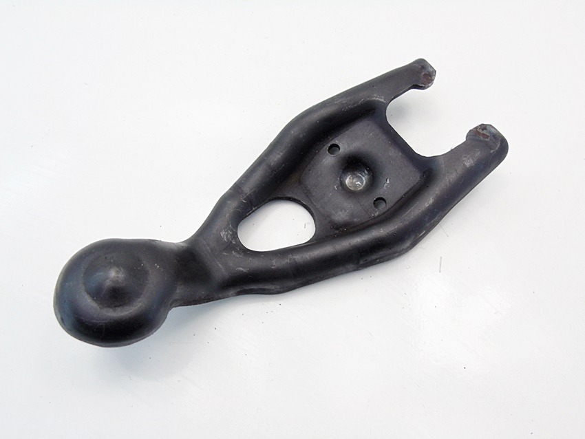 ŁAPA SPRZĘGŁA 1.4 16V 307 C4 207 C2 C3 206 1007 Producent części Peugeot OE