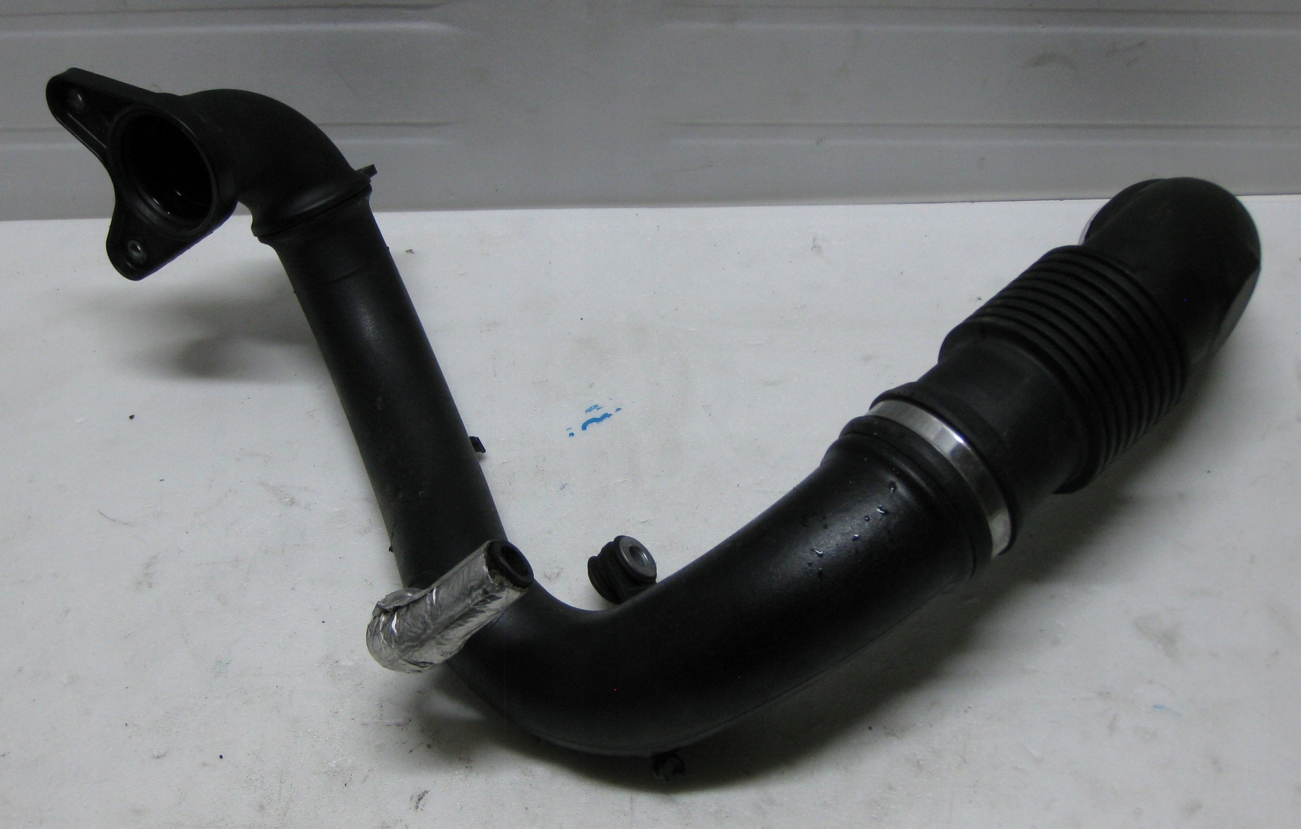 RENAULT MASTER III LIFT rohr schlauch ladeluftkühler 165763705R