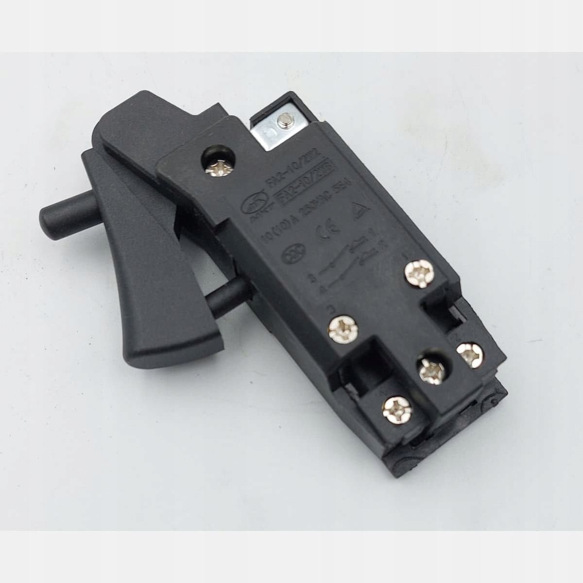 Włącznik Fa2-10/2Wb