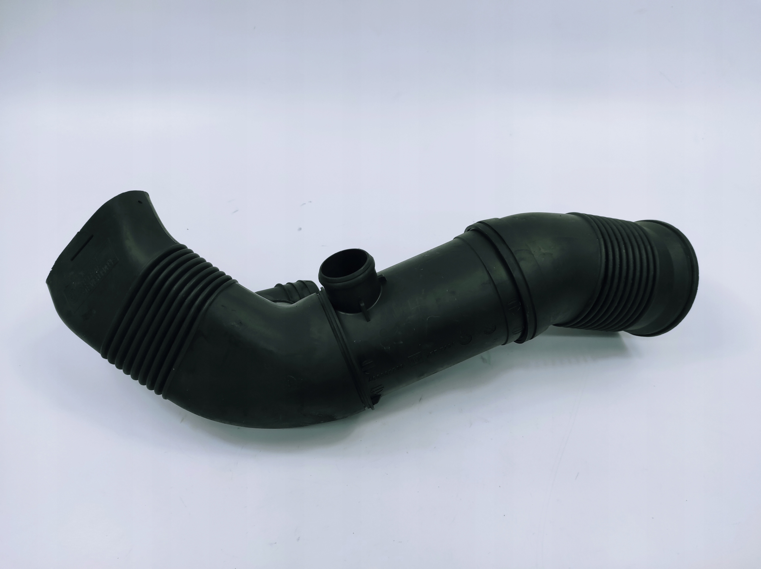 pipe air hose BMW E39 7786221