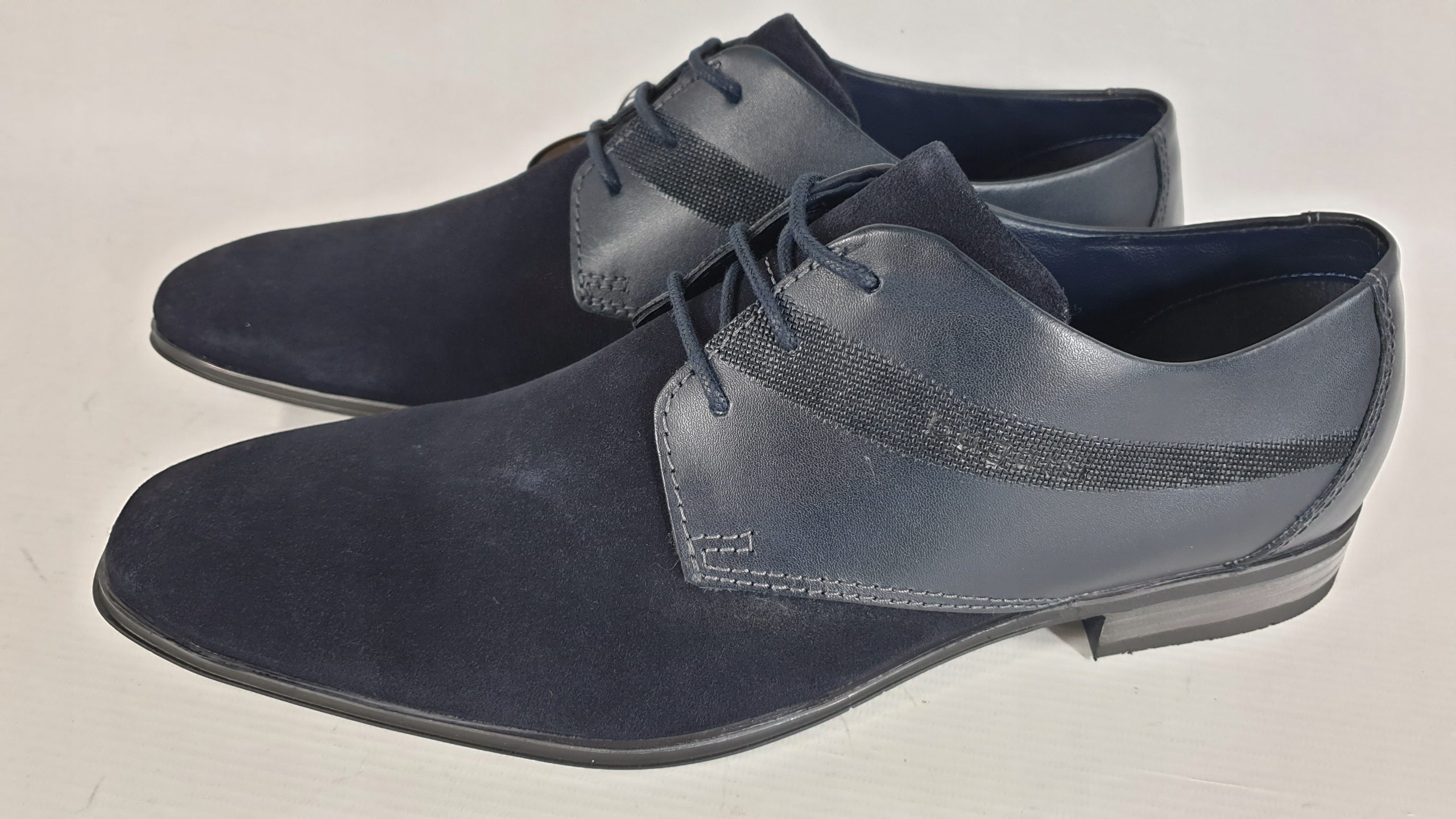 Bugatti Kožené pánské společenské polobotky vel 44
