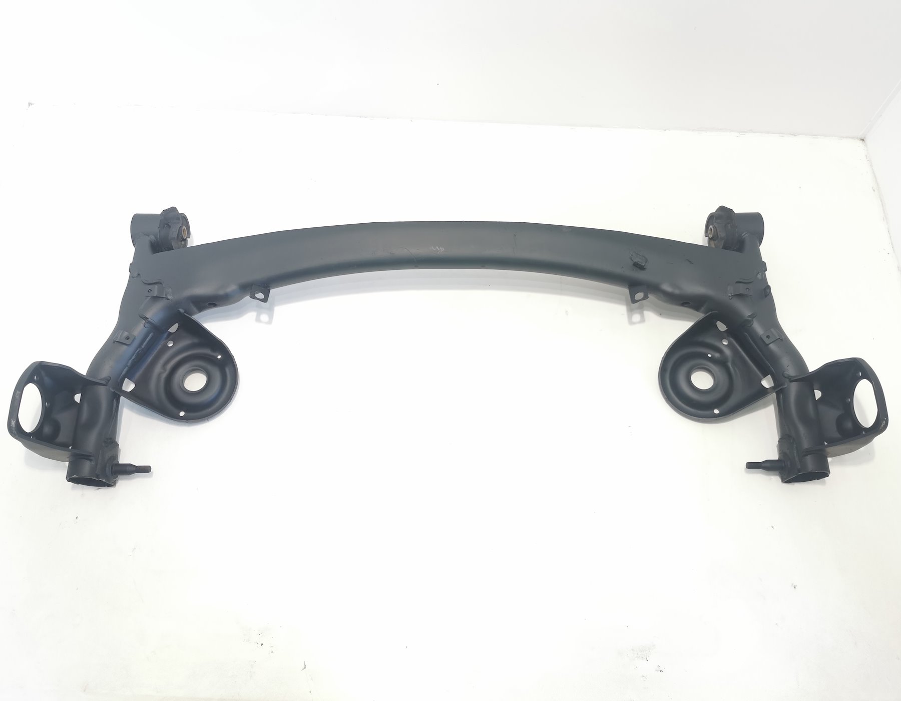 BELKA OŚ TYLNA TYŁ ZAWIESZENIA ABS TOYOTA PREVIA II