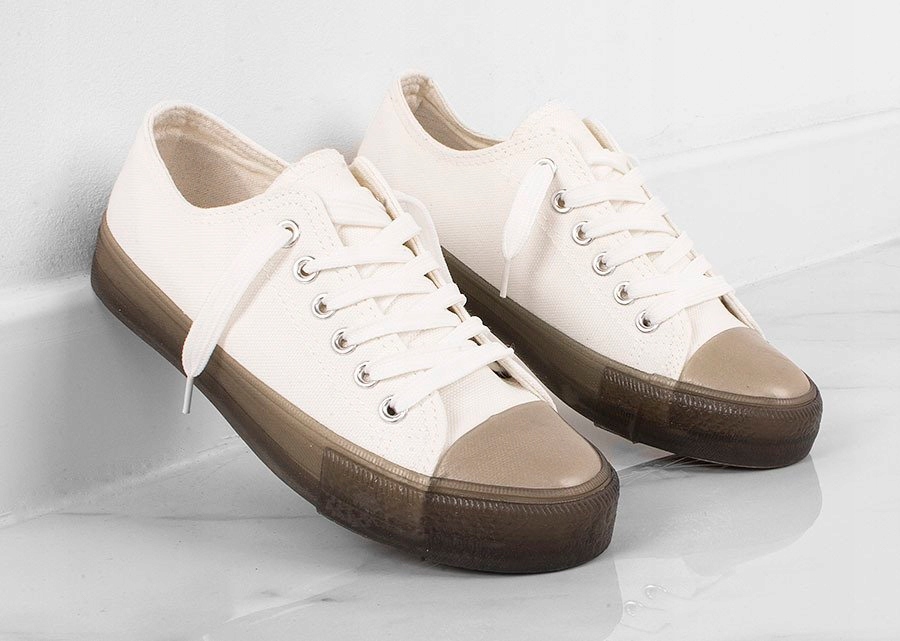 

Białe Transparentne Trampki Tenisówki 39