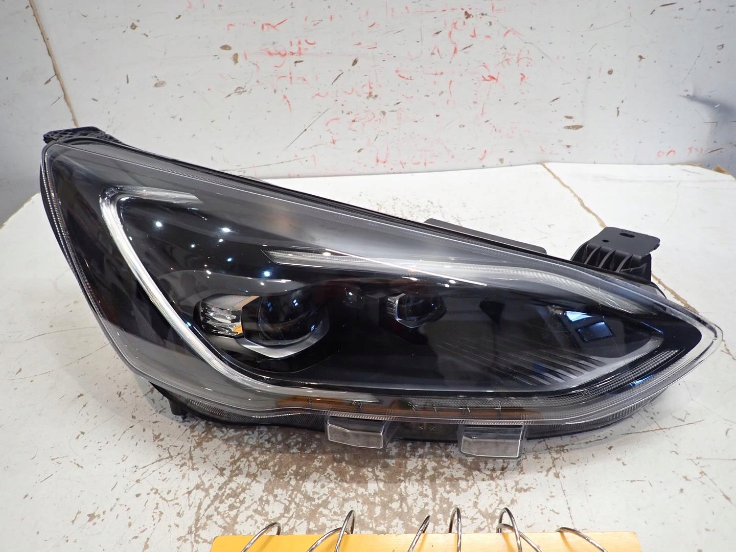 light front front right FORD FOCUS MK4 2018- FULL LED
