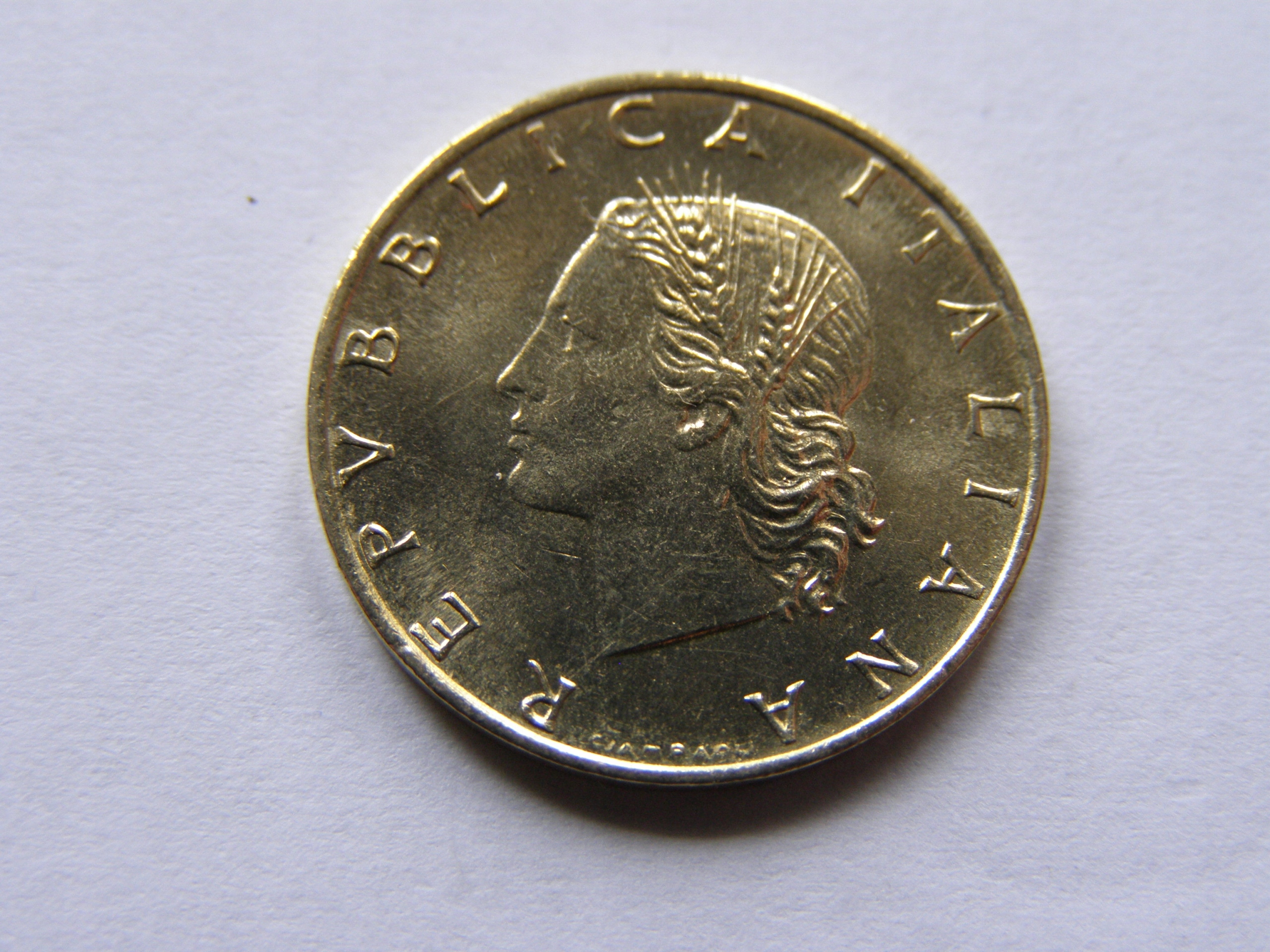 WŁOCHY ITALIA 20 LIRA 1989 ROK !!!!!!!!!!!!!! 0829