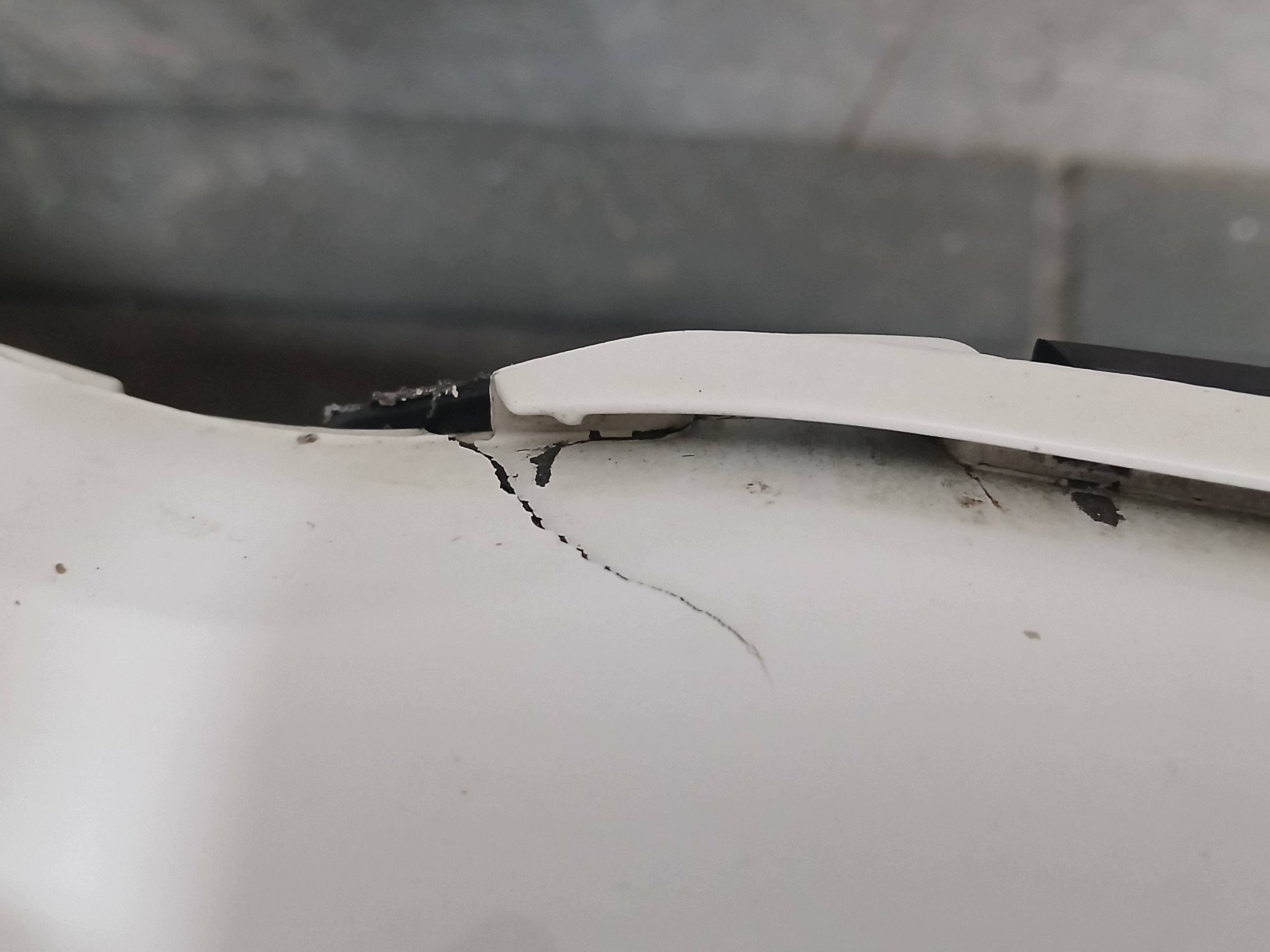 nárazník předek VW T5 T-5 LIFT