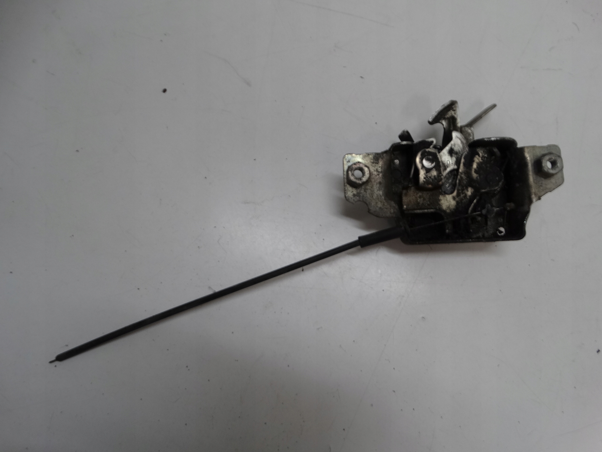 RYGIEL bonnet latch lock RENAULT CLIO III 8201004024
