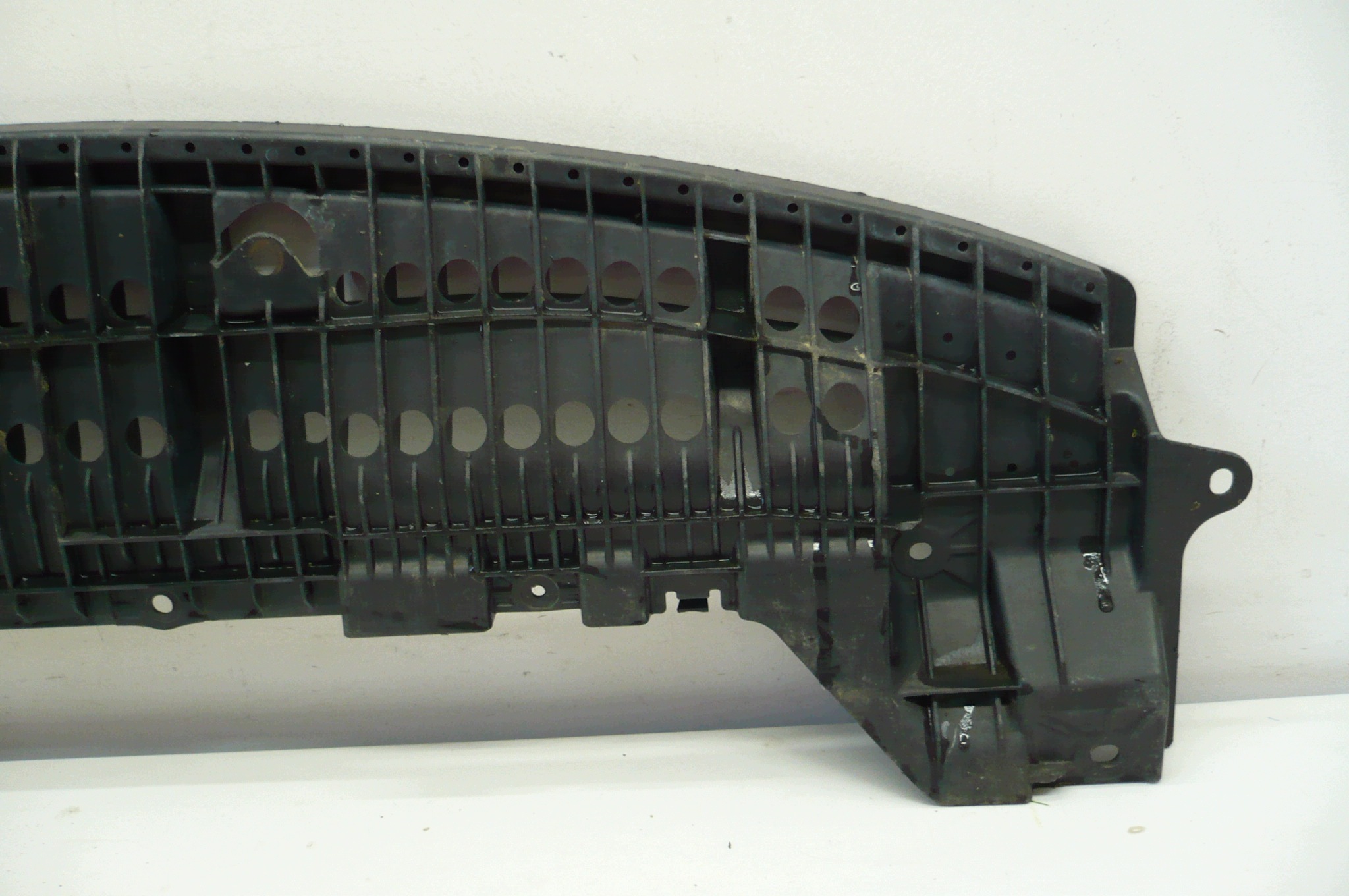 TOYOTA COROLLA E14 E15 06- blende abdeckung abdeckung unter stoßstange vorne