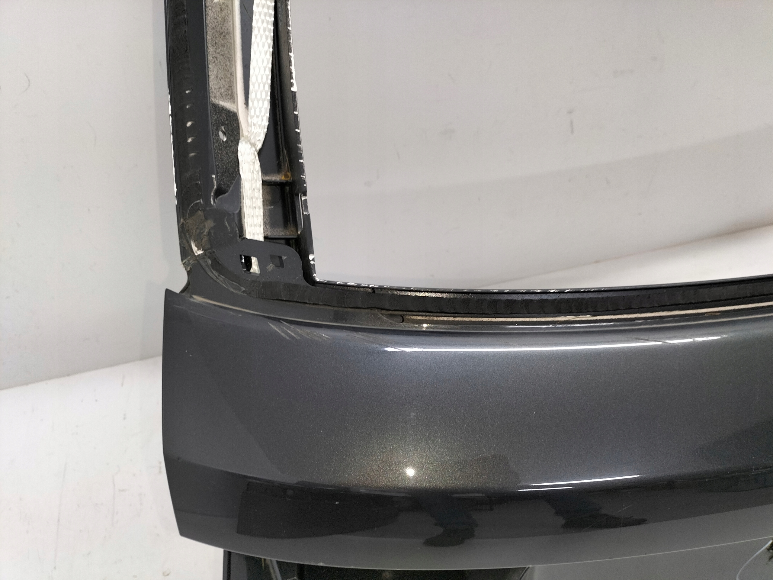 boot doors boot rear part RANGE ROVER VELAR L560 17