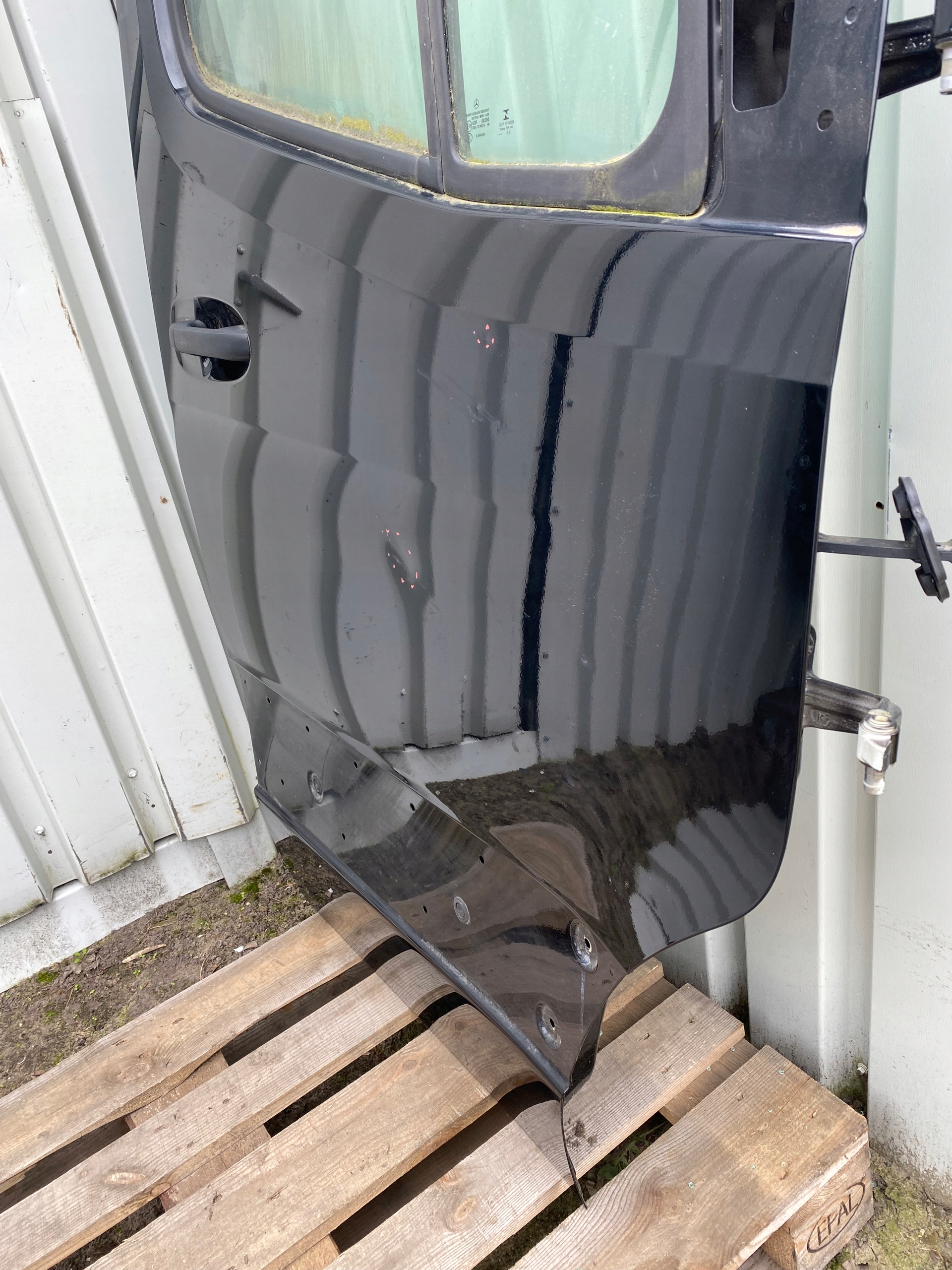 MERCEDES SPRINTER W907 door right front black, EUROPA
