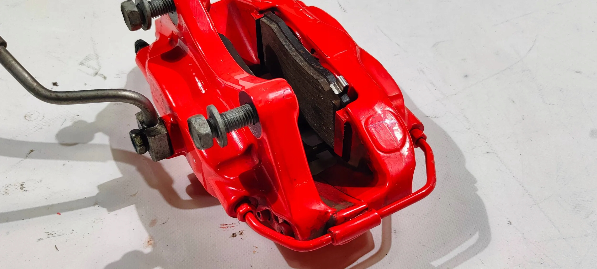 třmen brzdový záď pravý Charger Challenger SRT