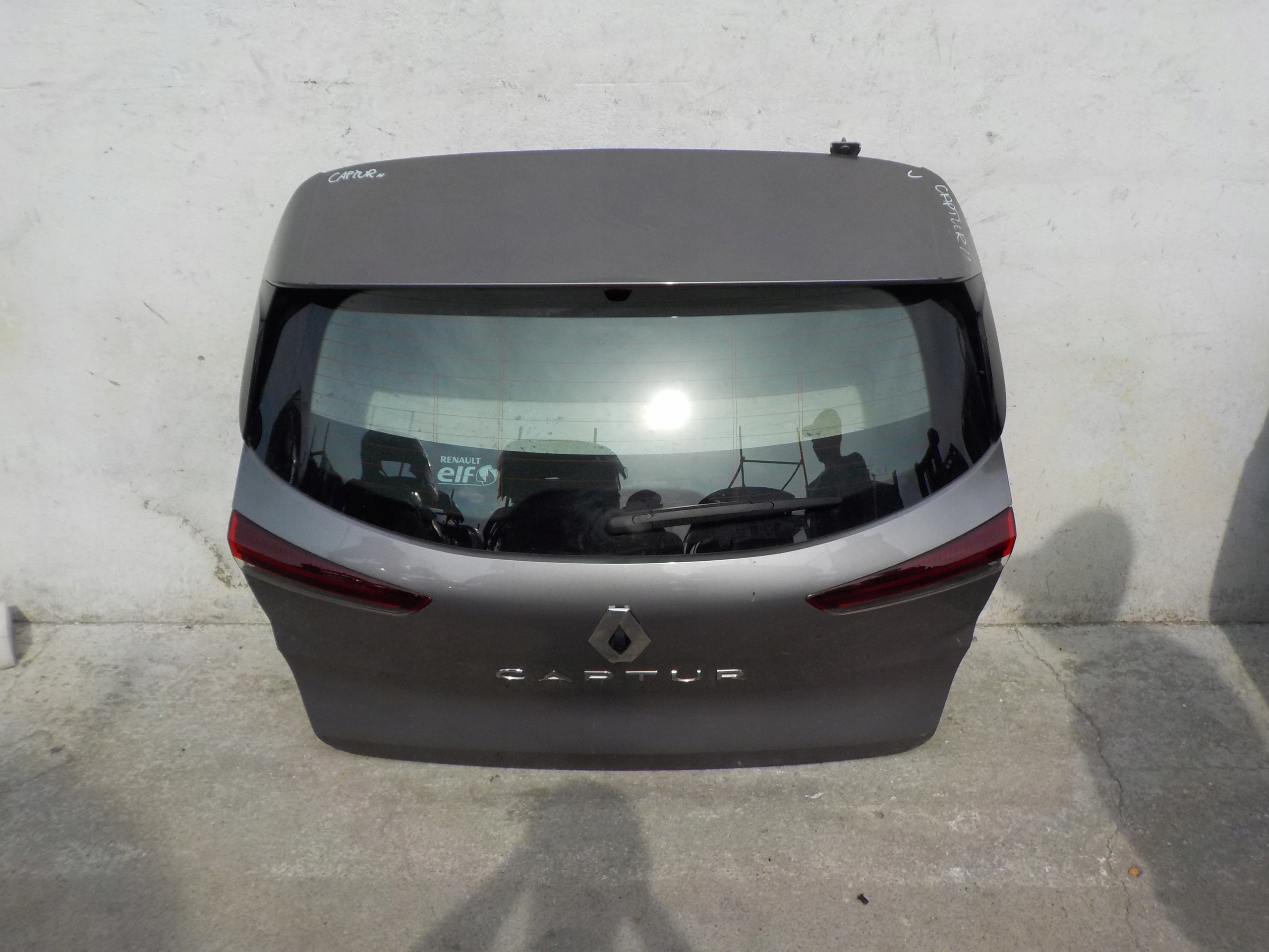 RENAULT CAPTUR II 17- KLAPA TYŁ TYLNA BAGAŻNIKA KA