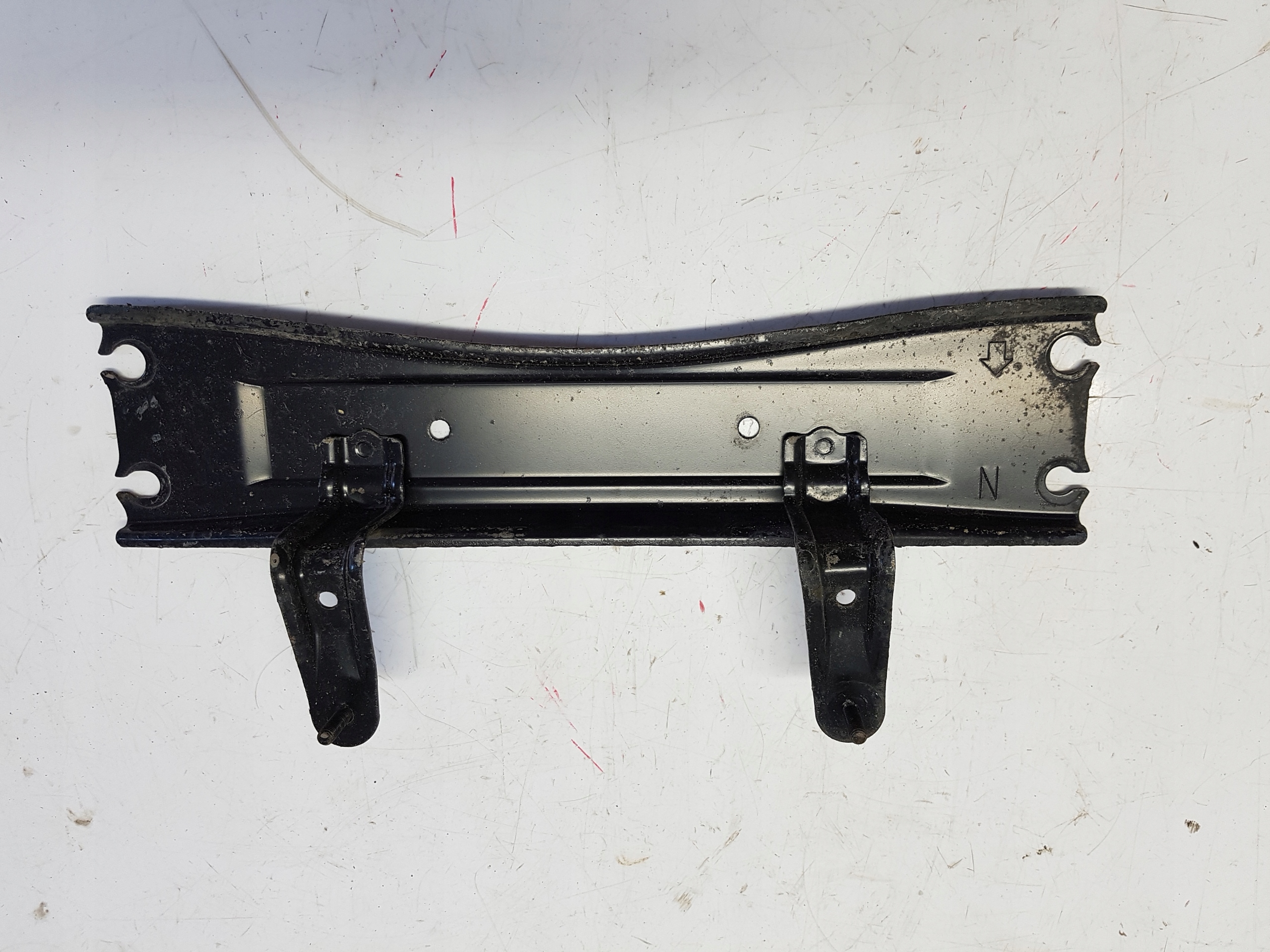 LEXUS IS300H IS III Console Support plaque Armature