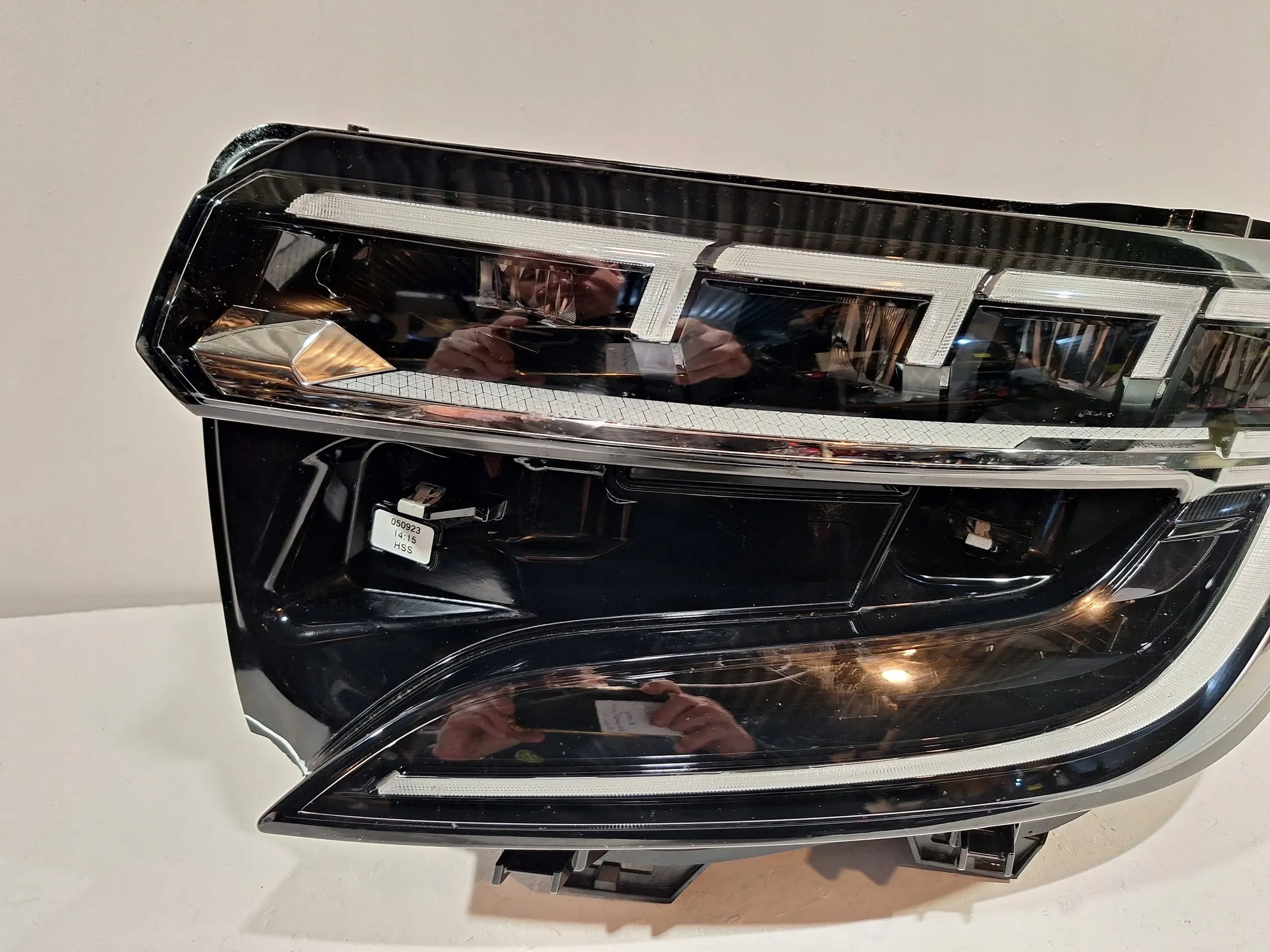 light front left 260609504R FULL LED RENAULT AUSTRAL