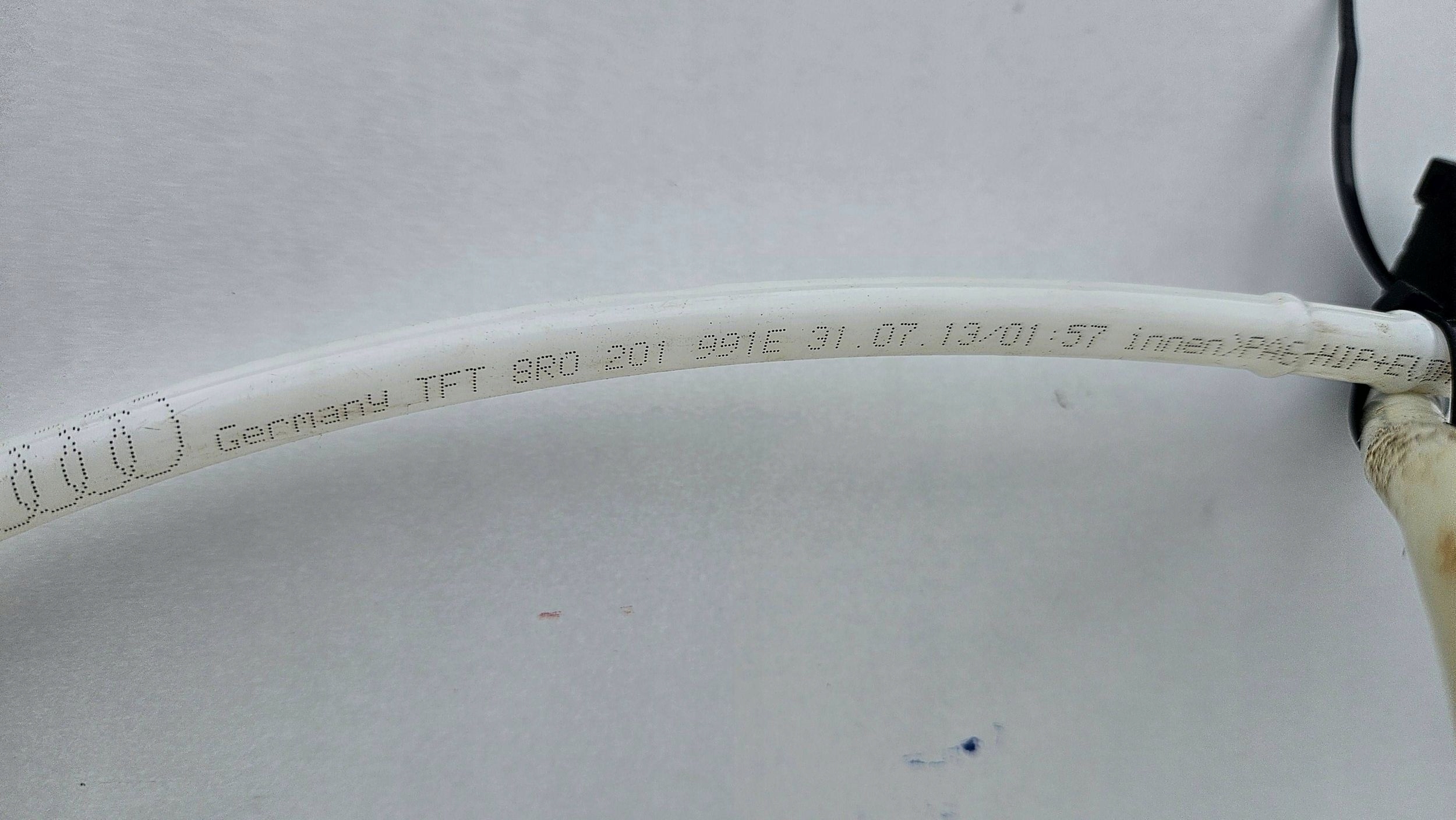 Audi Q5 SQ5 3.0 FSI 8r0201991e fuel line