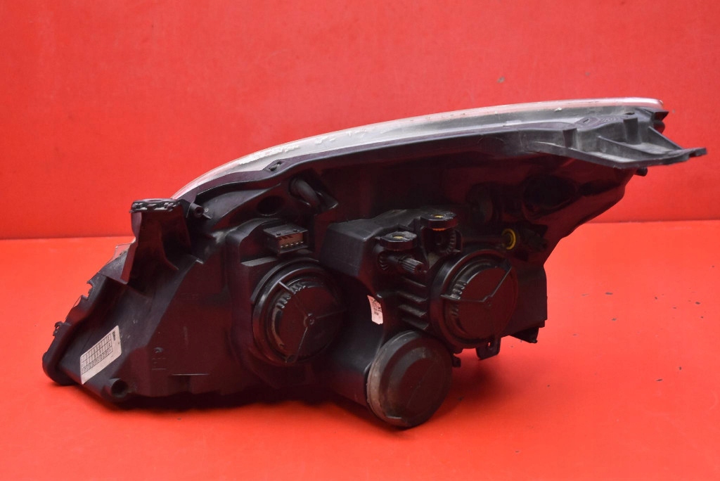 REFLEKTOR right light front EU 13251940 OPEL VECTRA C LIFT 05-09