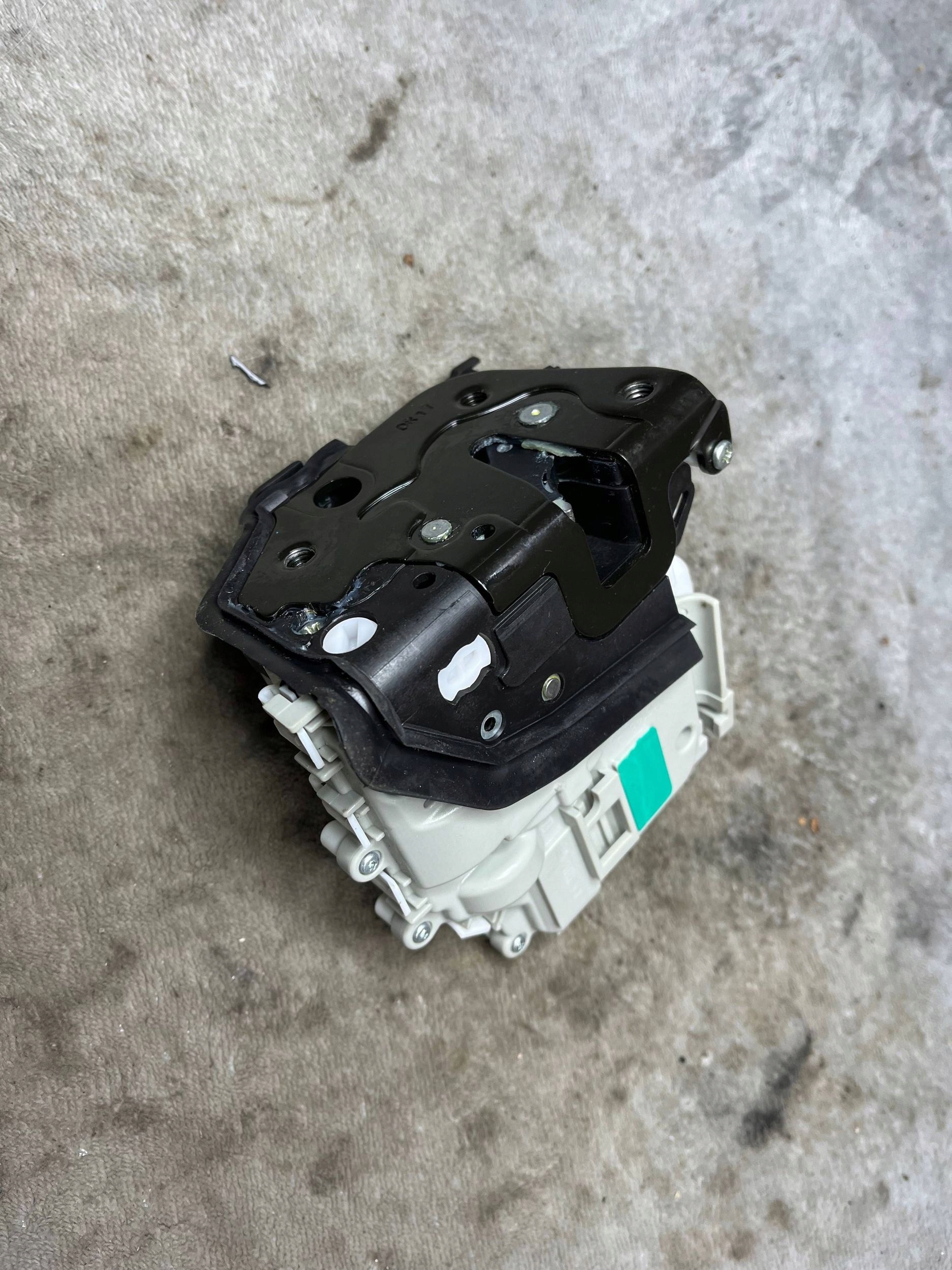 lock door przednich right side Audi A5 3X1837016C