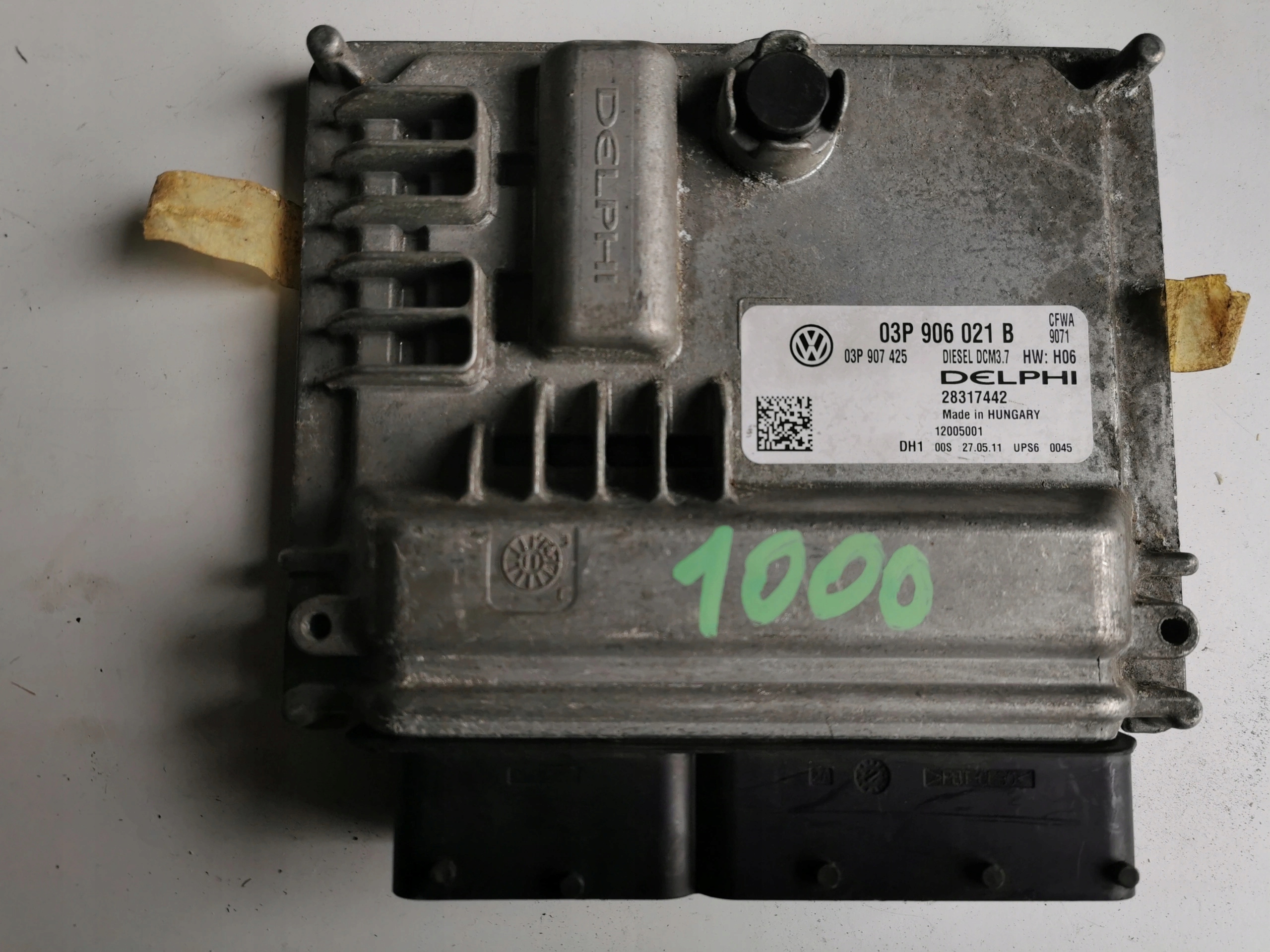 VW POLO 1.2TDI 28317442 03P906021B computer ECU
