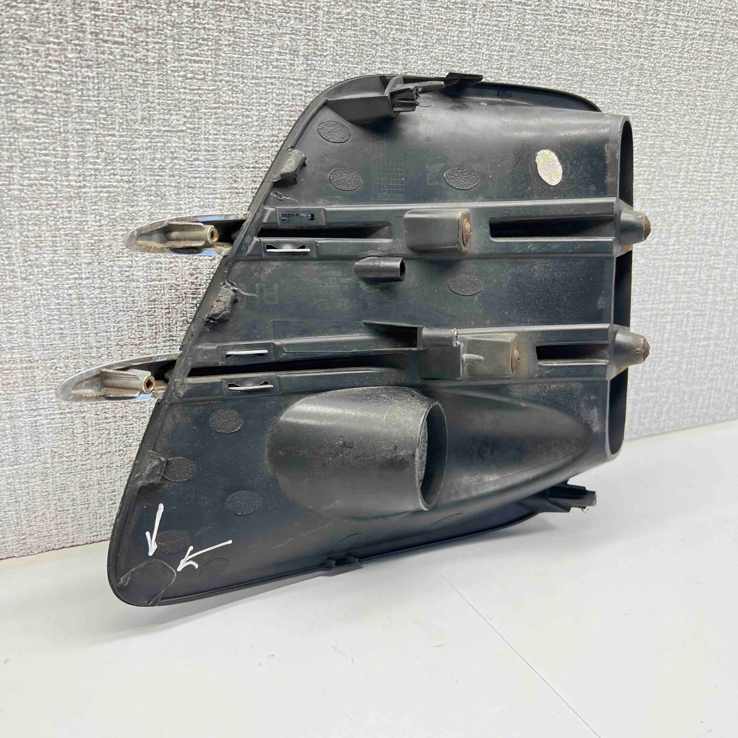 KIA RIO 3 III LIFT mřížka nárazníku pravá pravý předek 86584-1W700