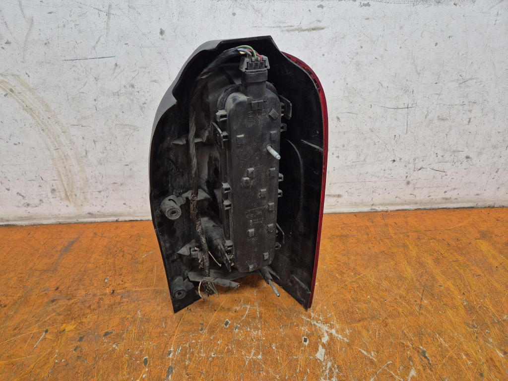 opel SINTRA 99- фонарь левый внешний