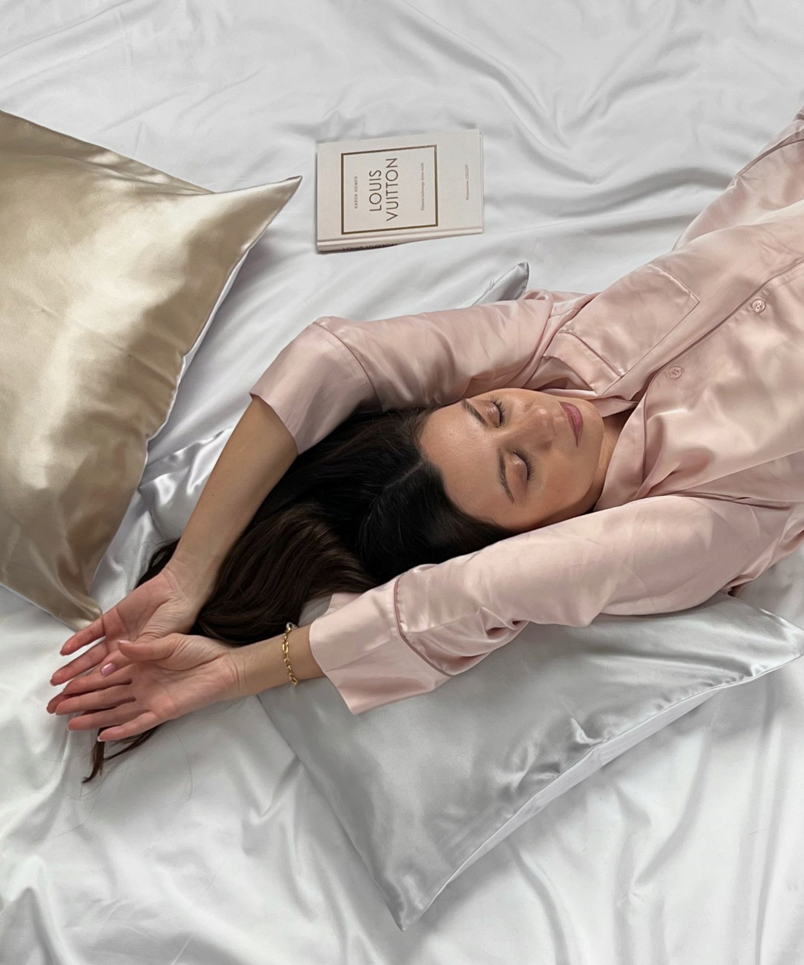 Poszewka Jedwabna 40x60 Naturalna, Jedwabna Gumka Wymiary poduszki 40x60cm