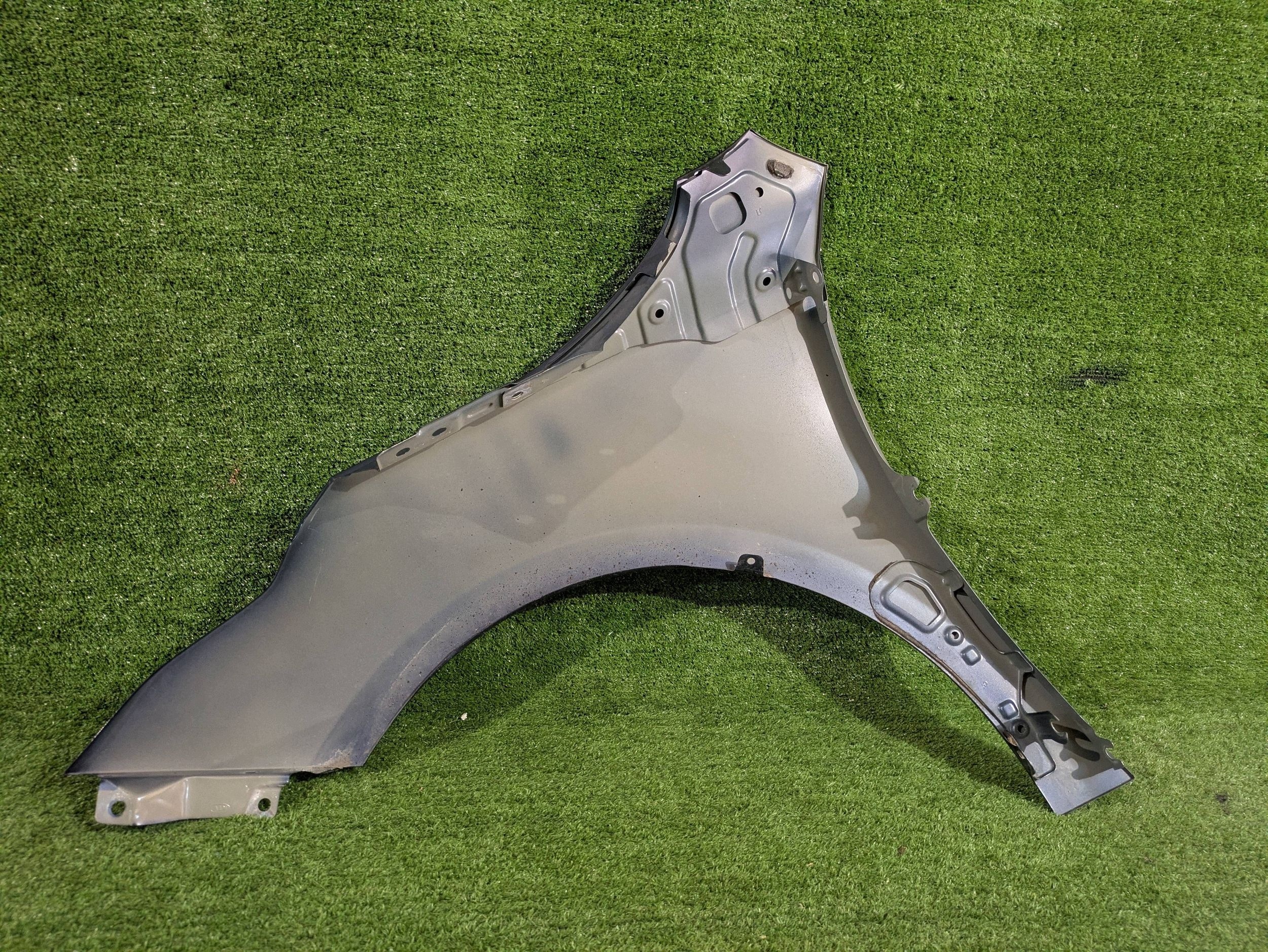 fender front right front KIA CEED III NR.B712