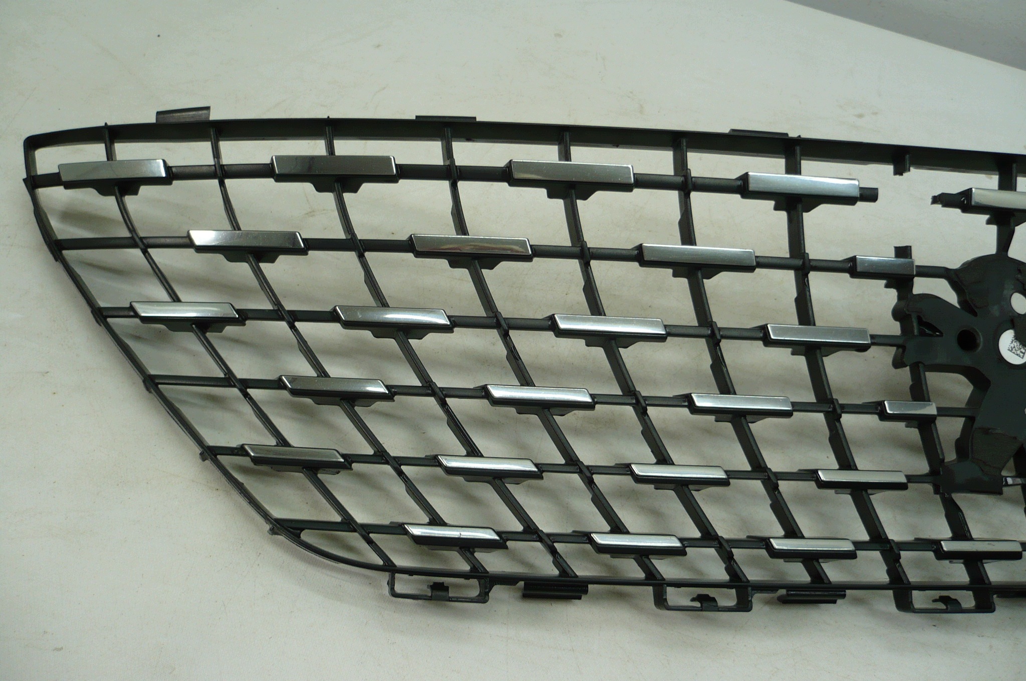 PEUGEOT 3008 II 16- grill grille radiator grid