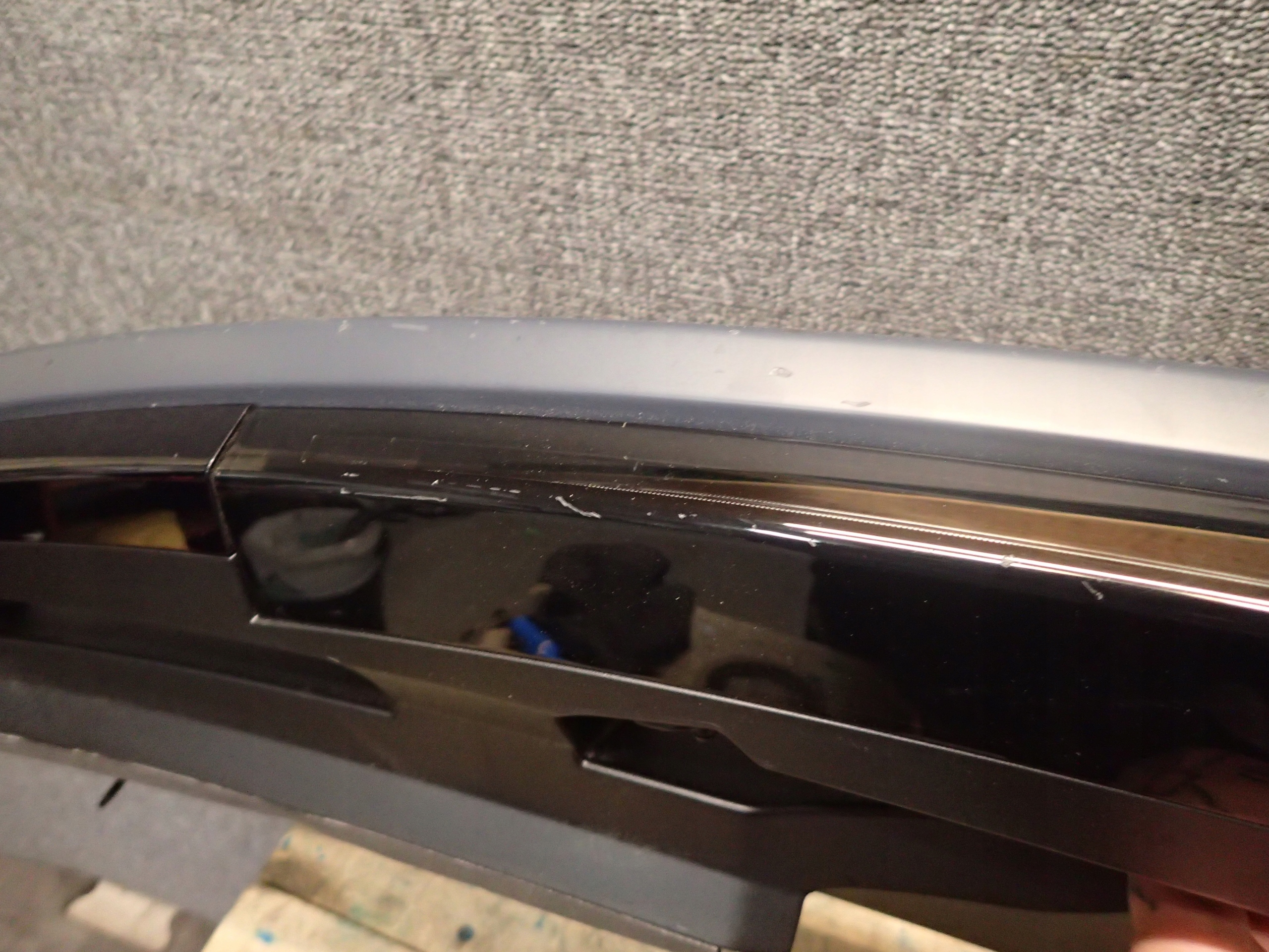 LOTKA SPOILER KLAPY TYŁ LAND ROVER DISCOVERY 17- Typ samochodu Samochody osobowe