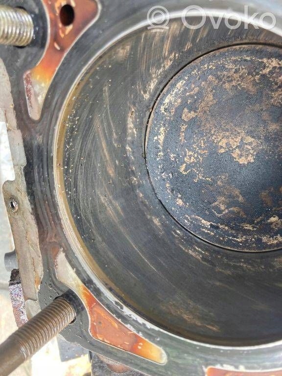 CHRYSLER 300 - 300C 2005 блок вал Поршни 5.7